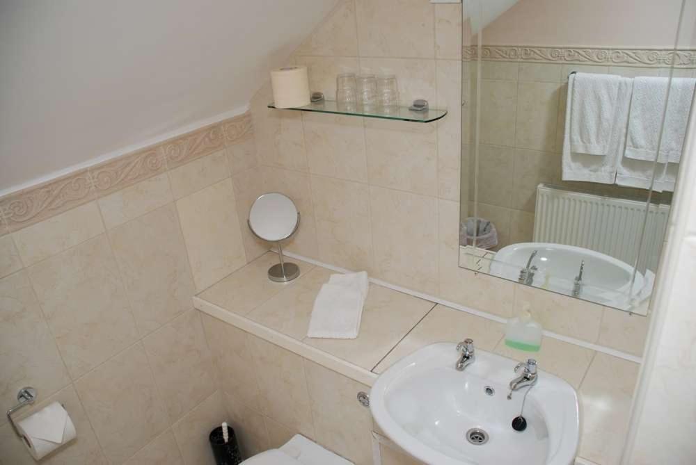 Deluxe Double Room with Garden View photo 2