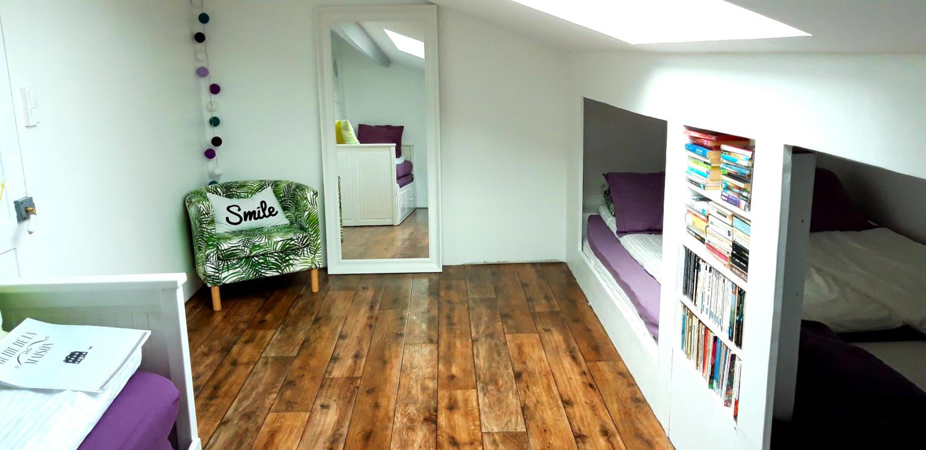 Family Room - Photo 10
