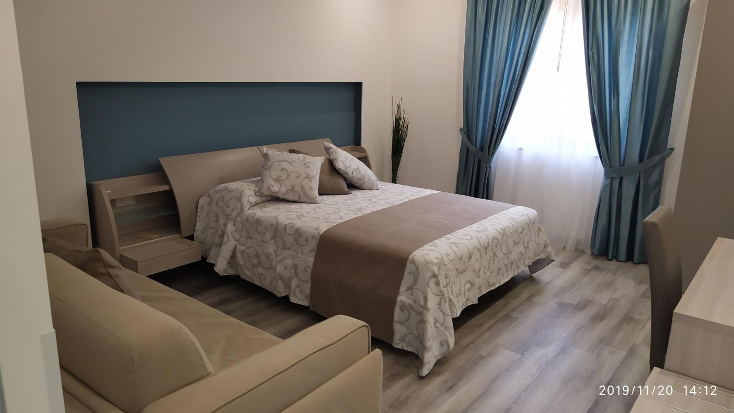 Deluxe Quadruple Room - Photo 20