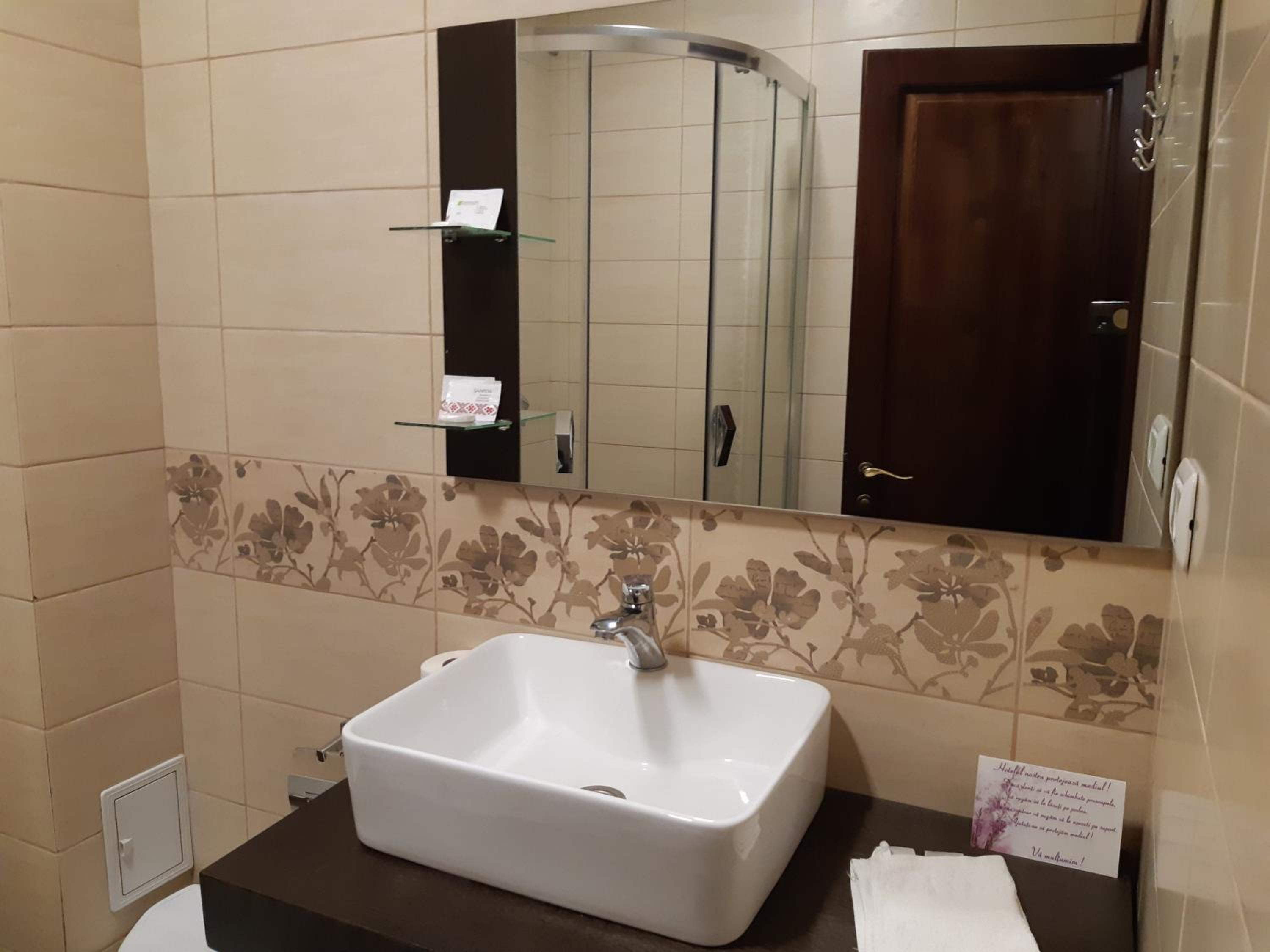 Double Room with Balcony photo 3