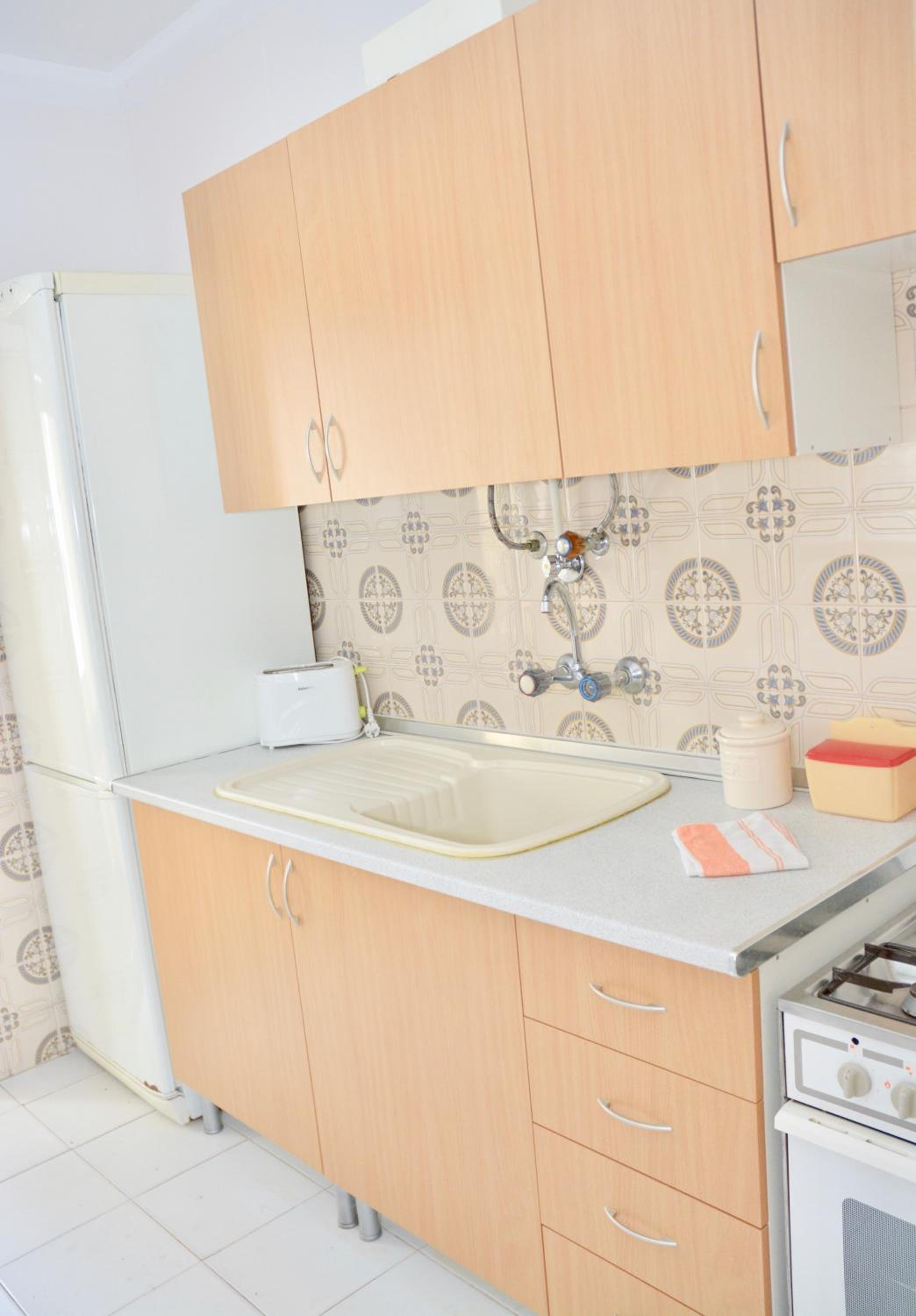 One-Bedroom Apartment - Photo 27