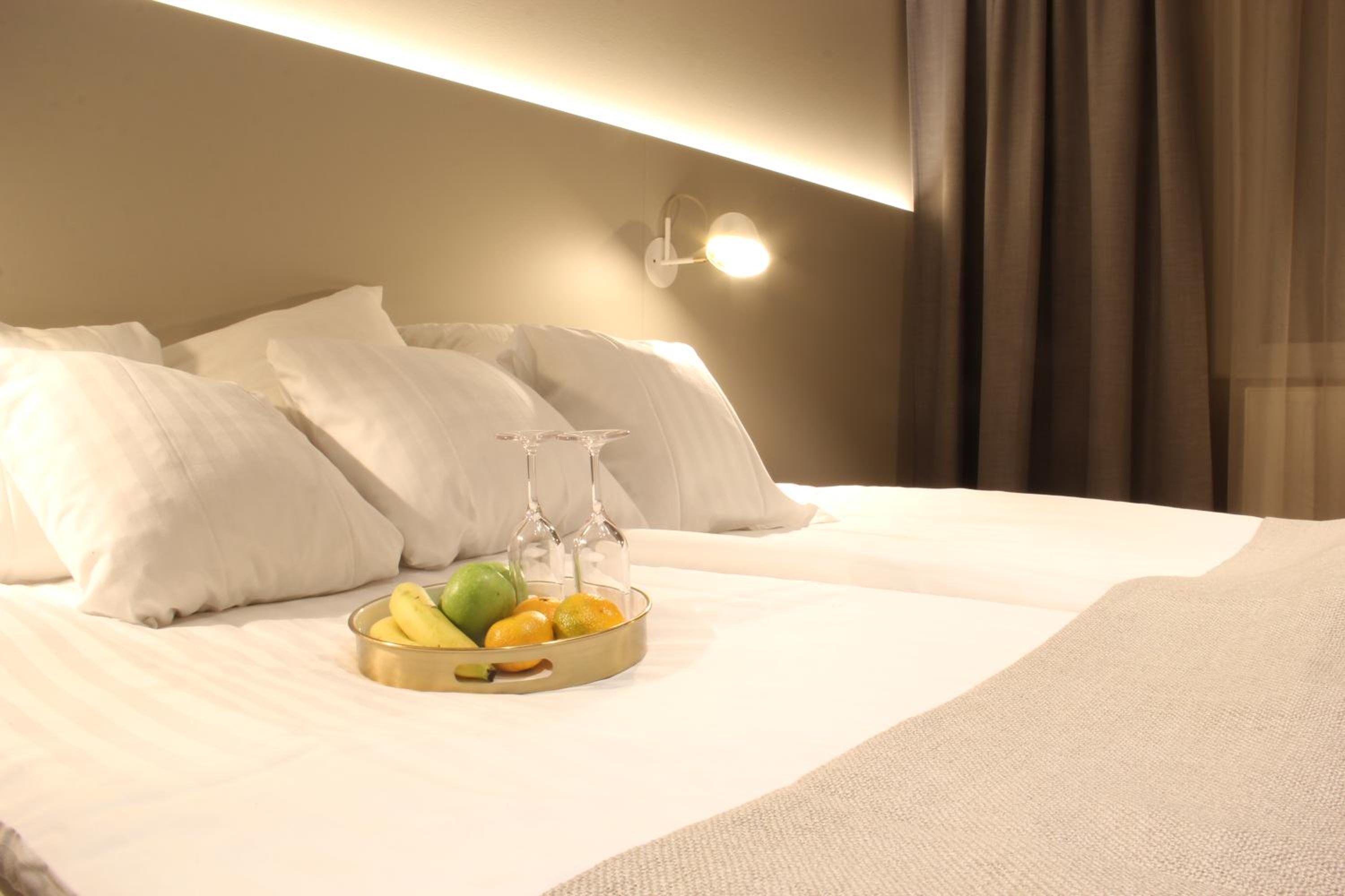 Large Double Room photo 1