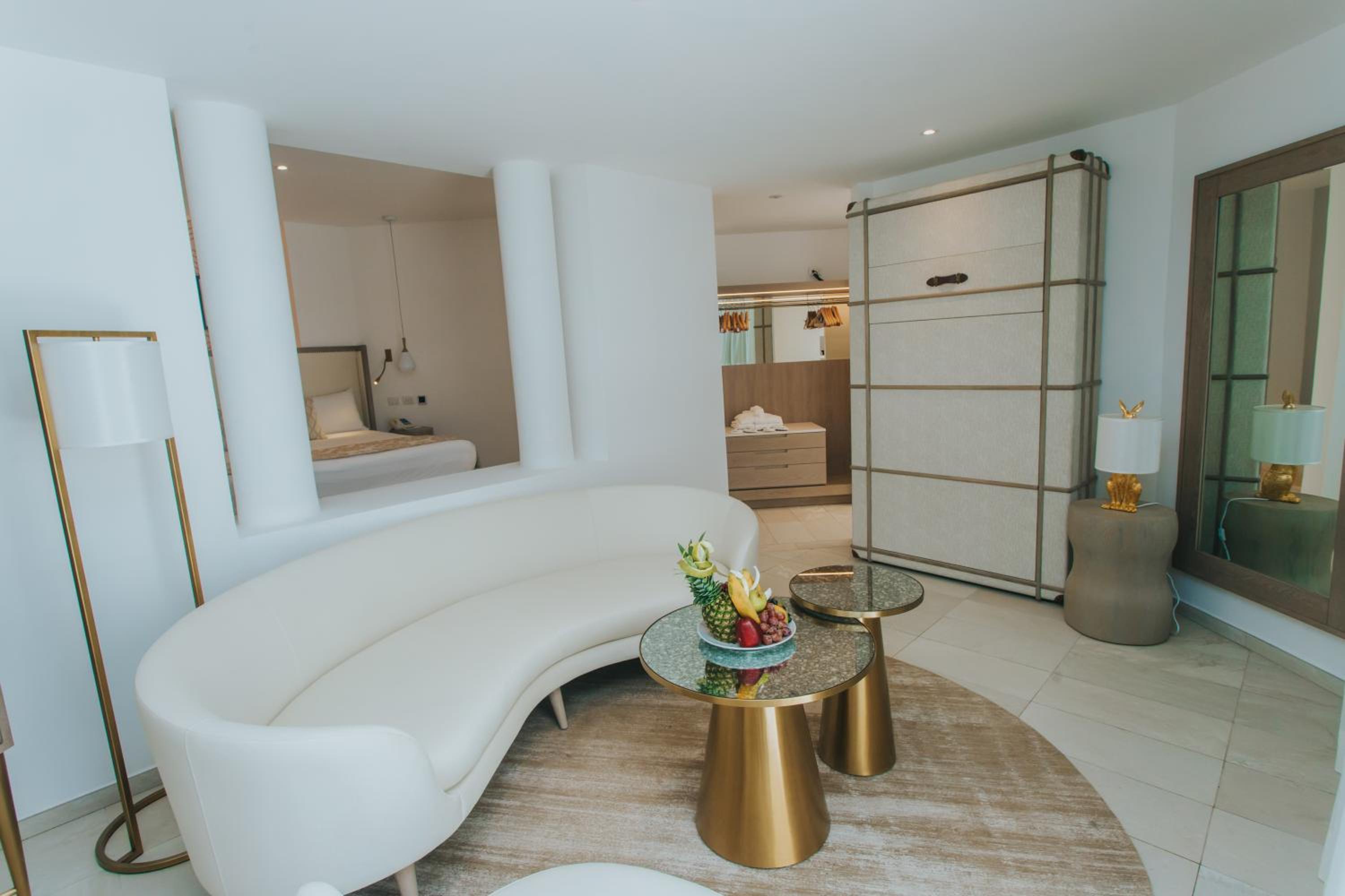 Platinum Suite - Photo 11