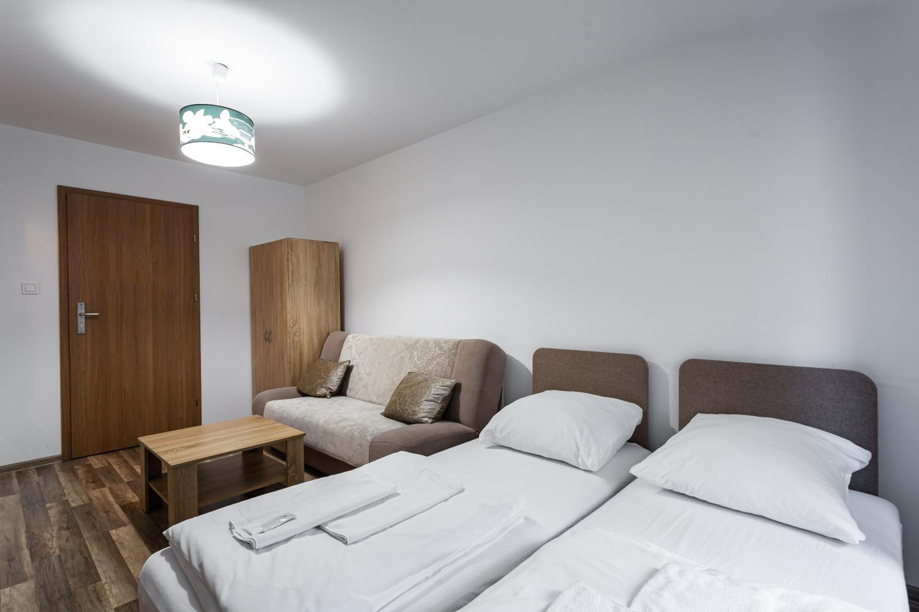 Studio Apartment - Photo 4