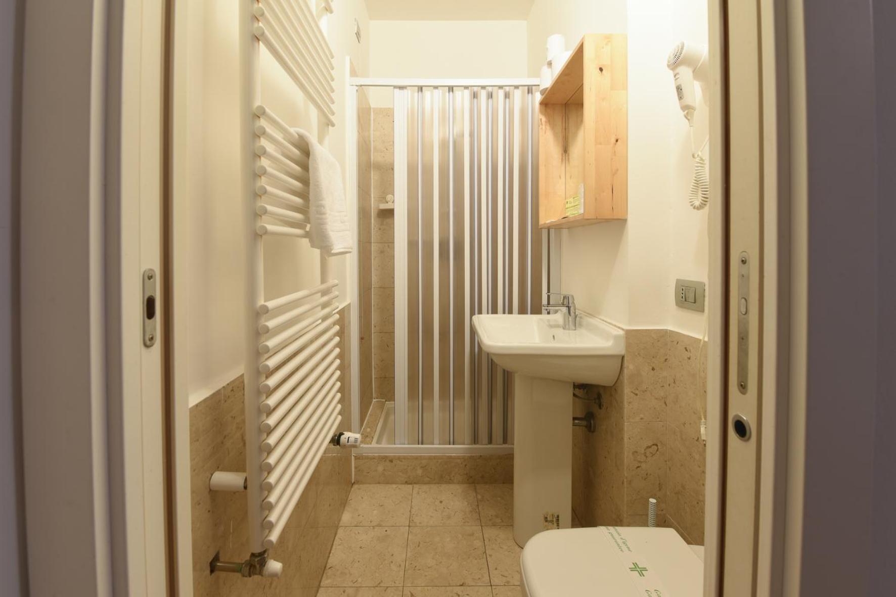 Superior Double or Twin Room photo 3
