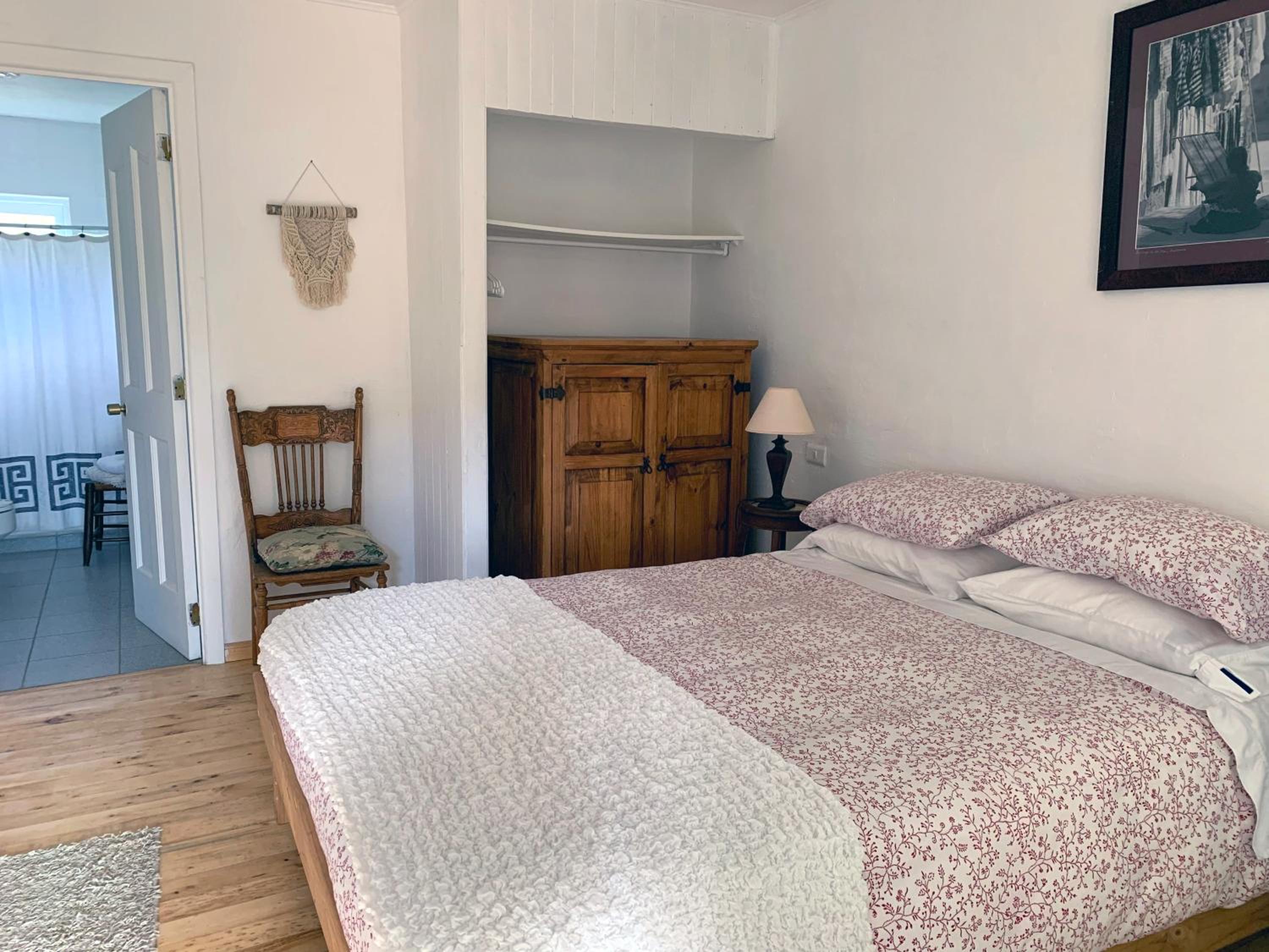 Deluxe Queen Room photo 2