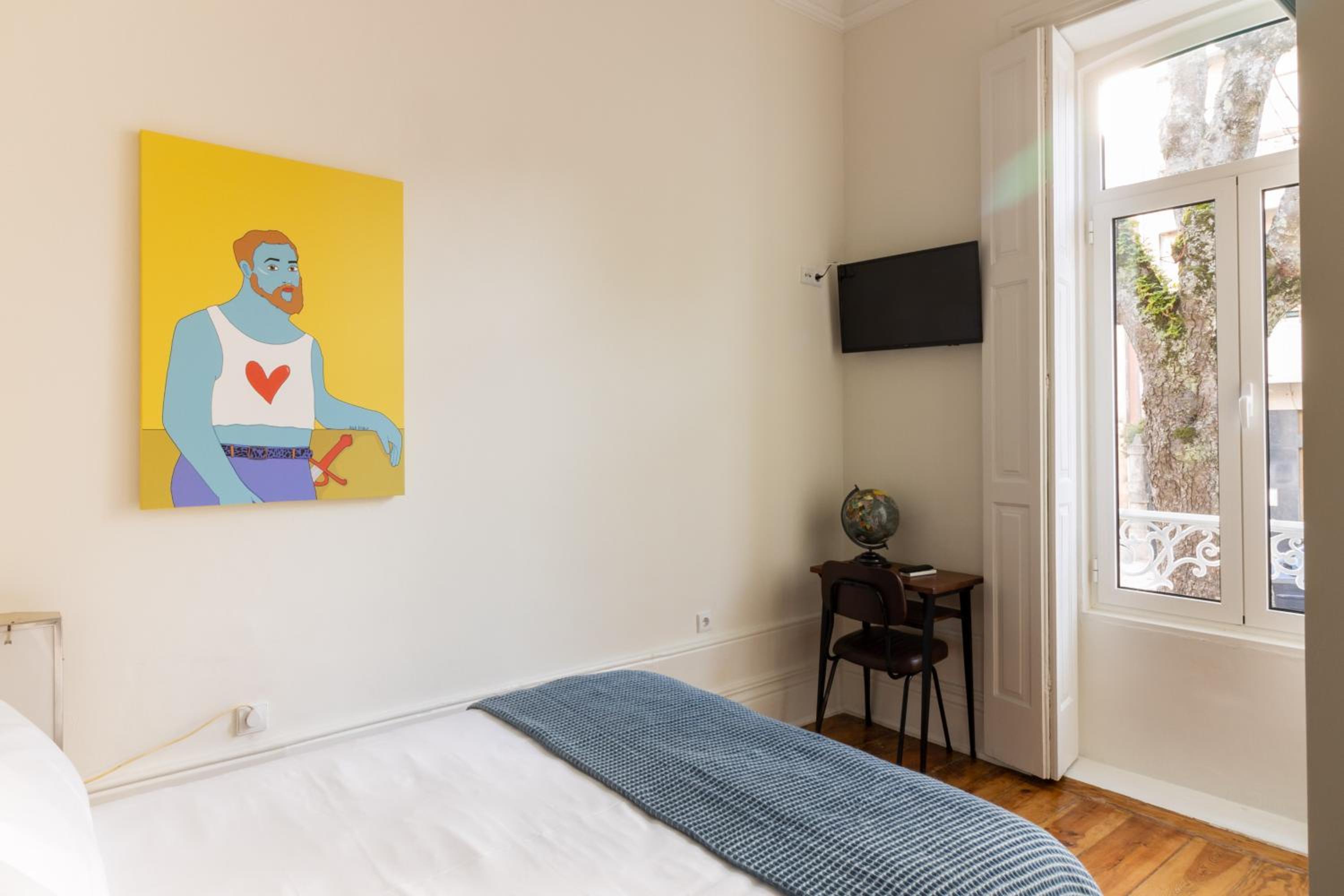 Standard Double Room - Photo 10