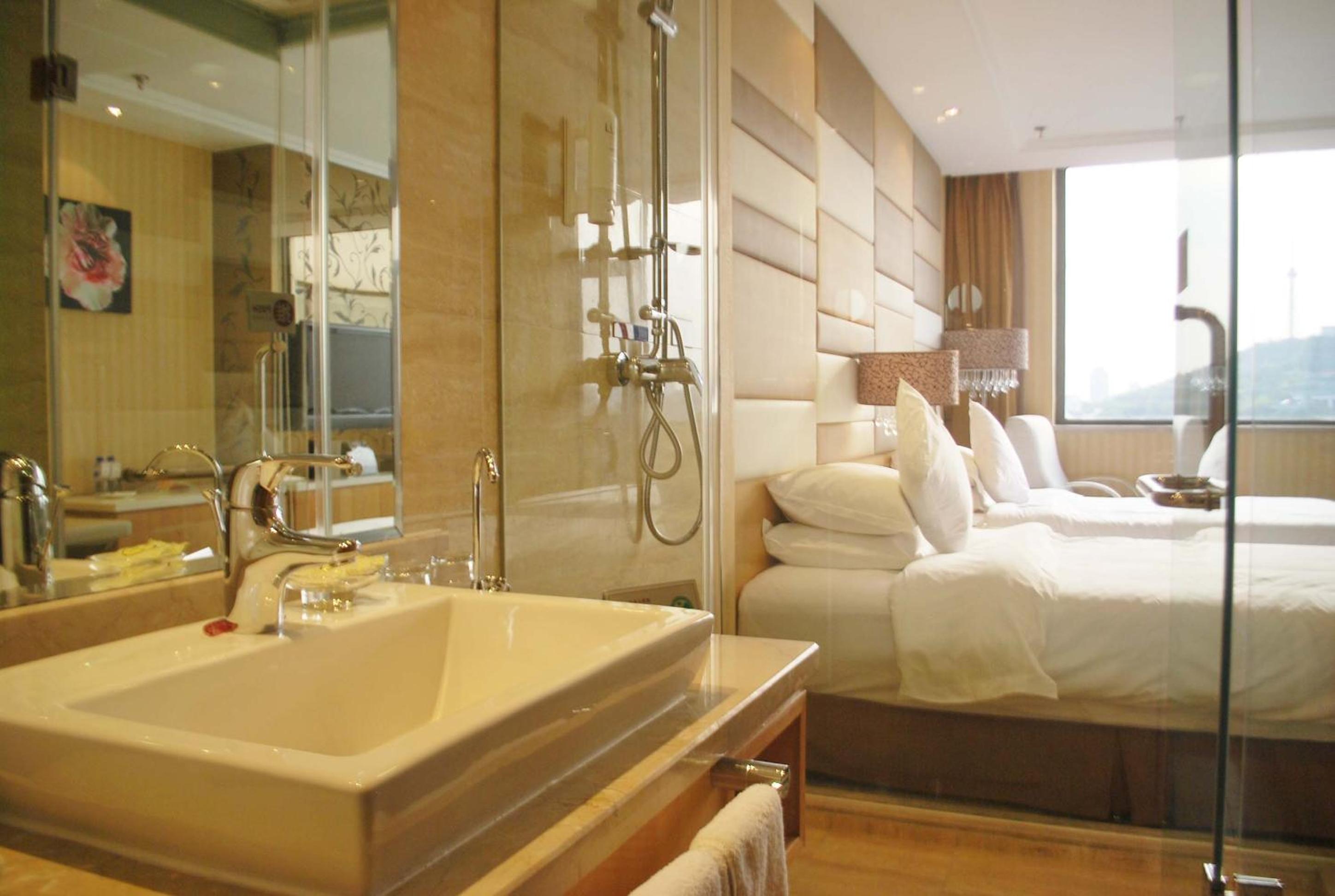 Superior Twin Room photo 1