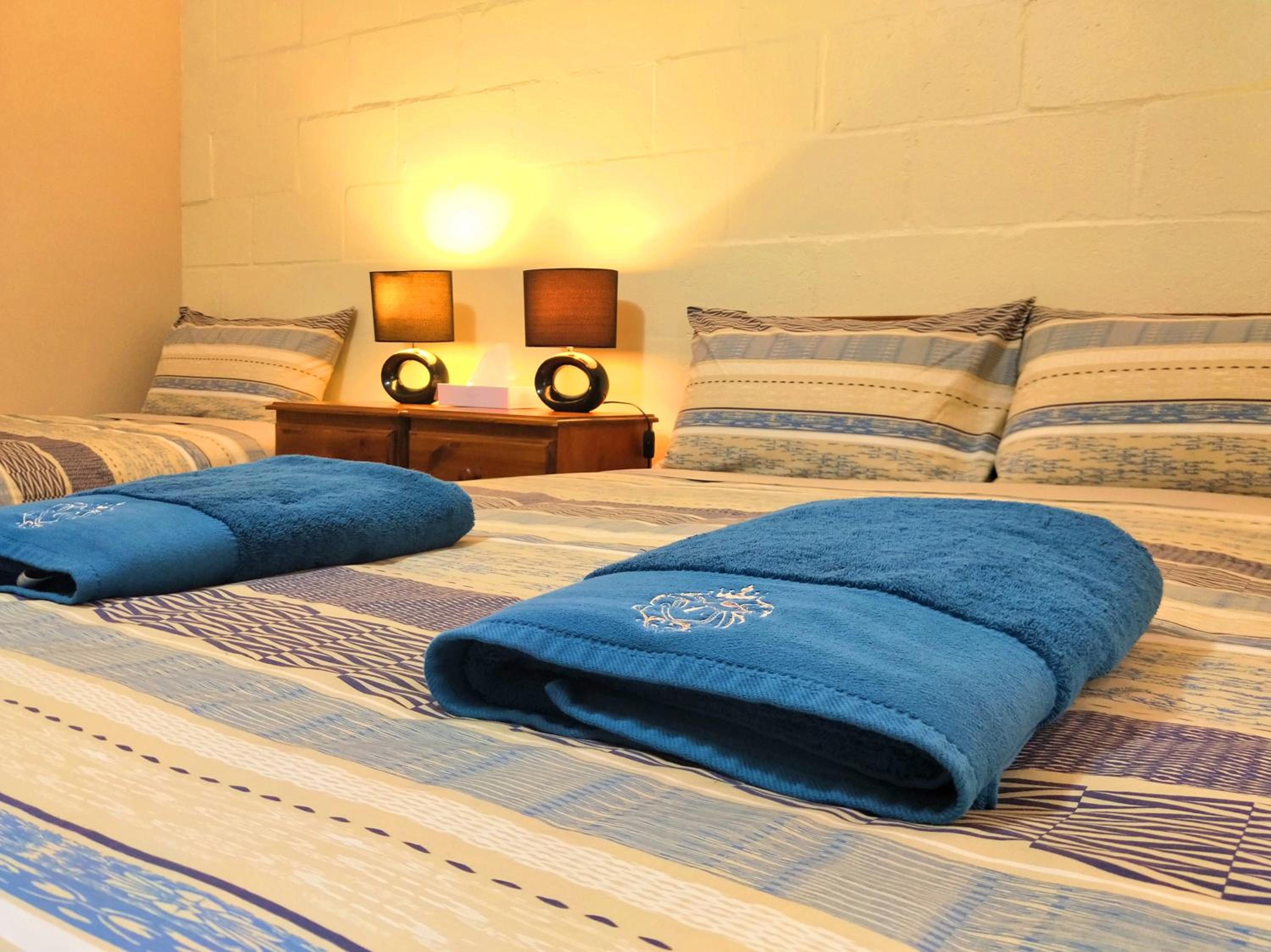 Twin Bed Room (Non - Pet Friendly) photo 1