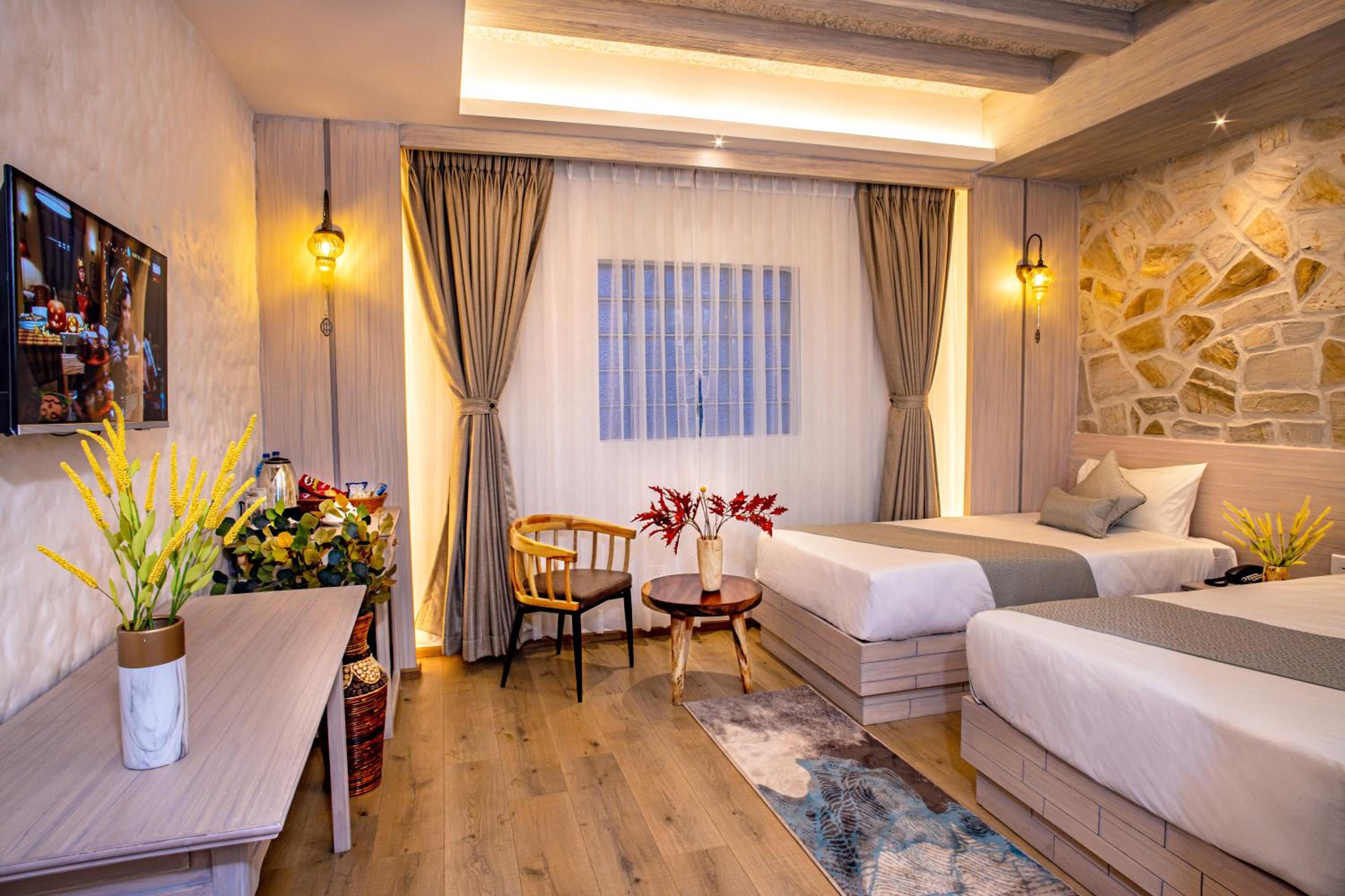 Deluxe Double or Twin Room - 15% off on Food and Beverage and Sauna and Steam - Photo 7