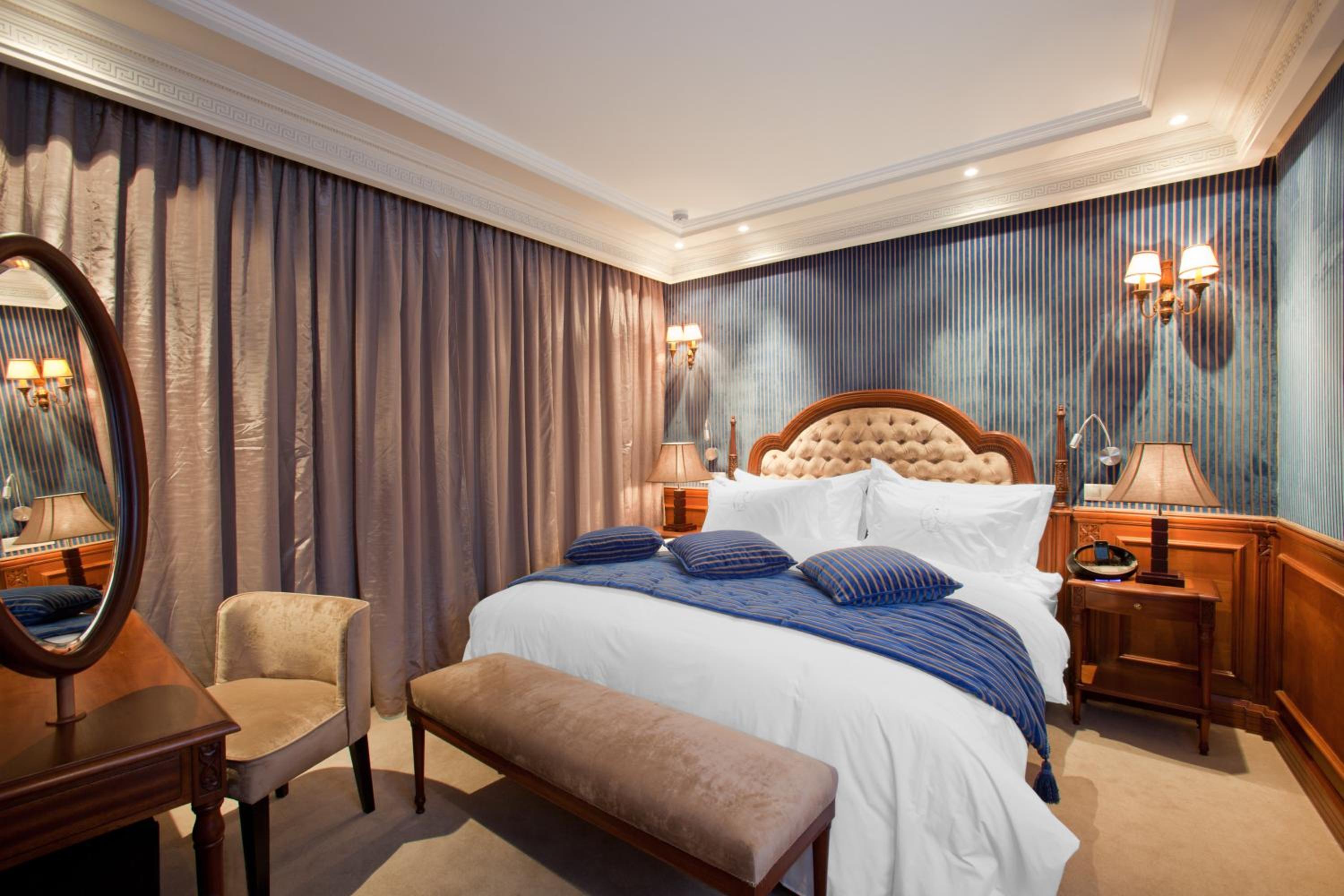 Prestige Suite - Photo 14
