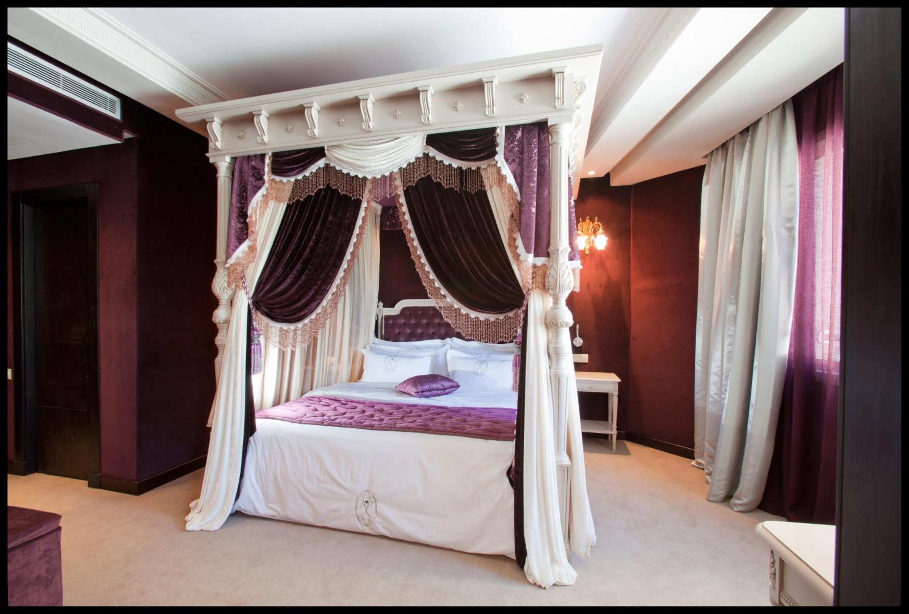 Prestige Suite - Photo 9