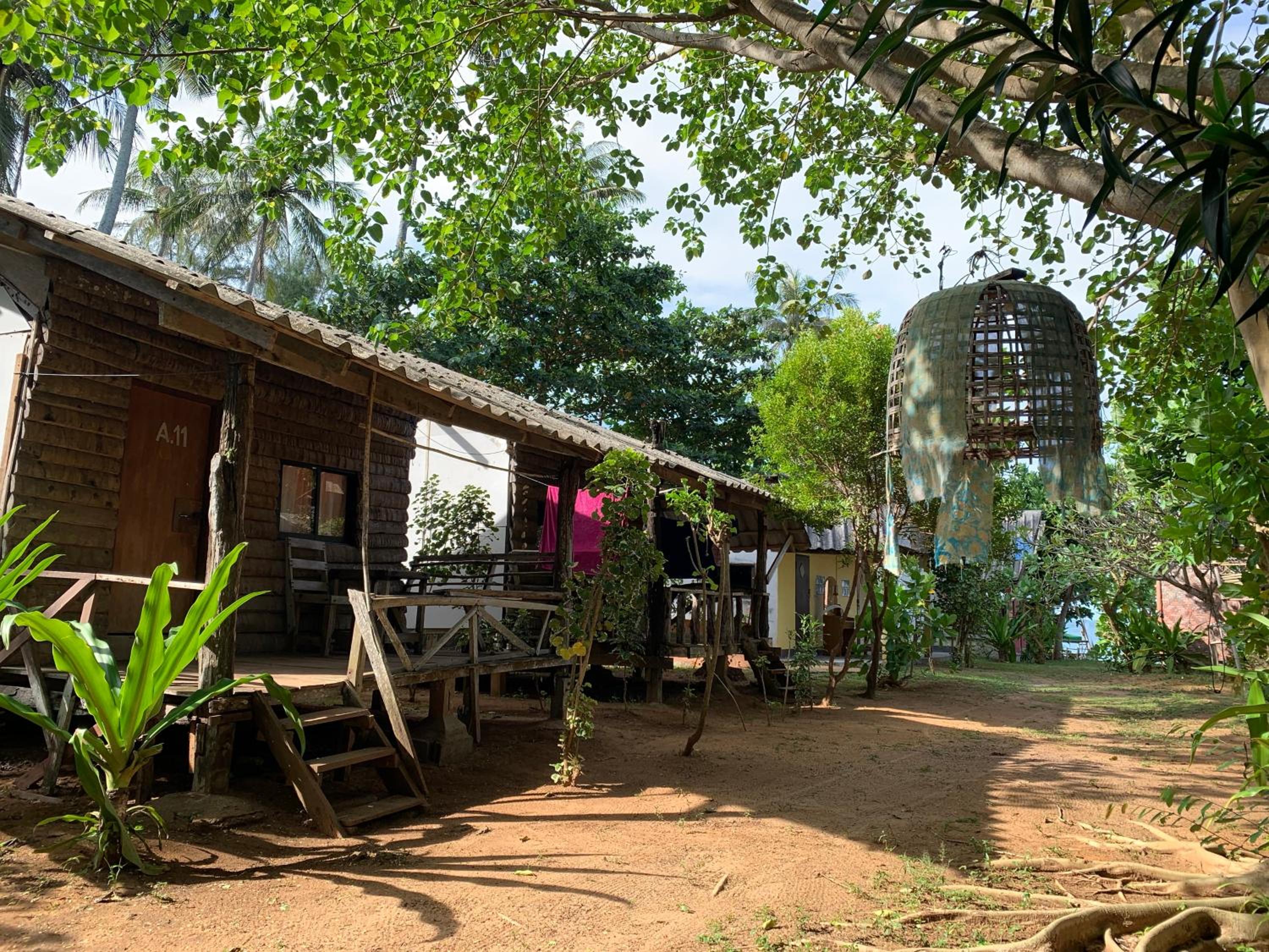 Bungalow with Sea View - Photo 12