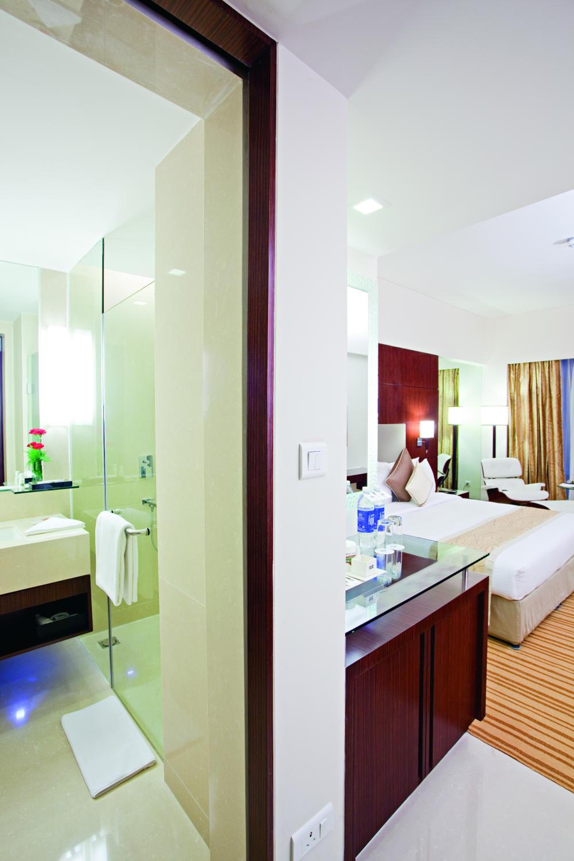 Standard Room – 20% off on session of Spa, Enjoy Happy Hours with 1+1 offer on Alcoholic Beverages, 20% Off on Laundry service Standard Room – 20% off on session of Spa, Enjoy Happy Hours with 1+1 offer on Alcoholic Beverages, 20% Off on Laundry service