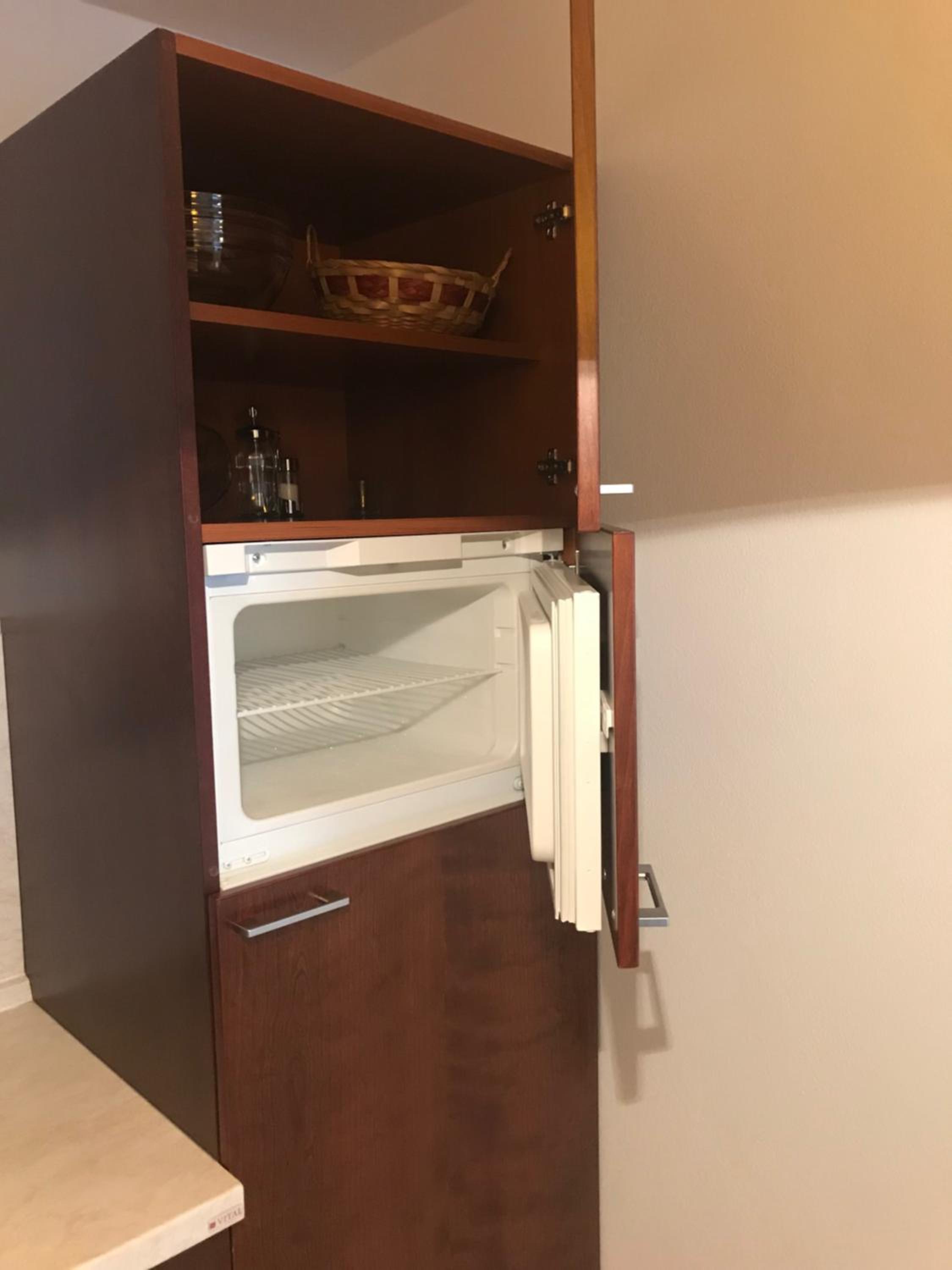 One-Bedroom Apartment - Photo 34