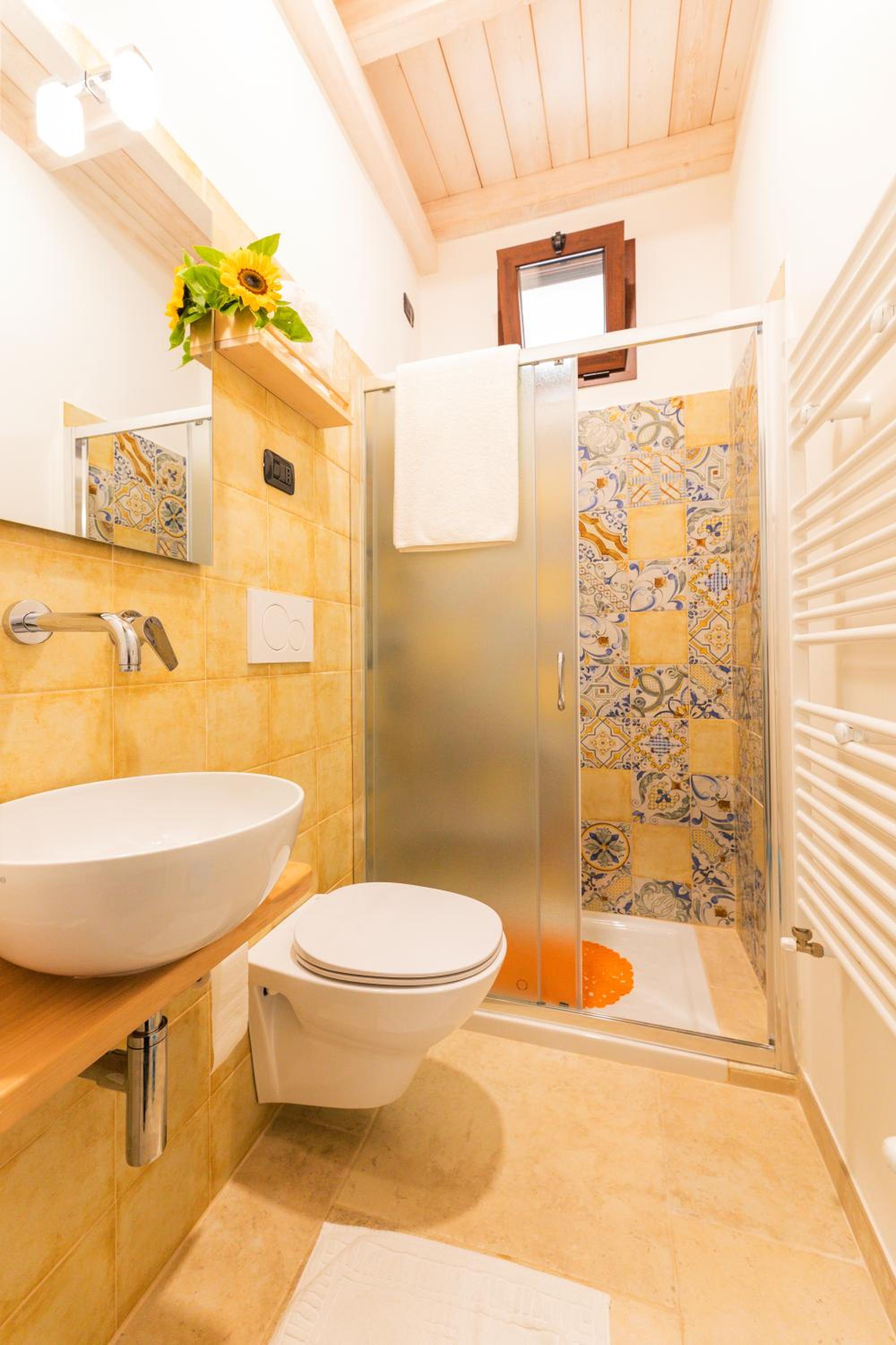 Double Room With Private Bathroom photo 2