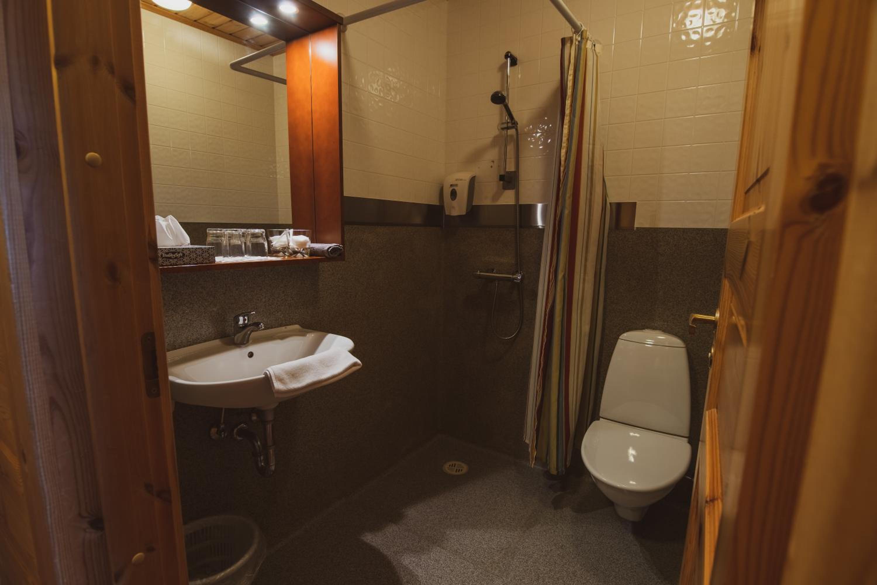 Double or Twin Room photo 3