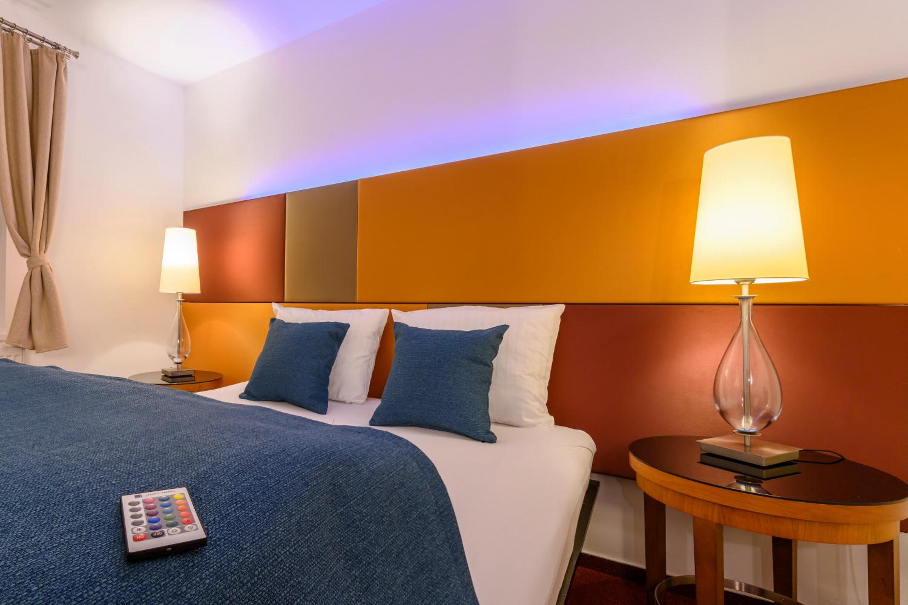 Deluxe Triple Room photo 2