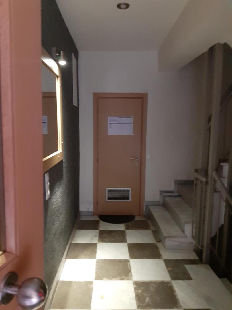 One-Bedroom Apartment - Photo 8