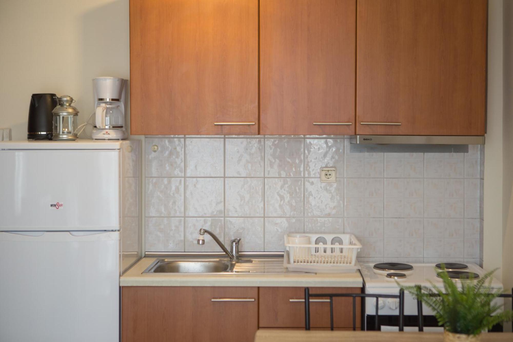 One-Bedroom Apartment - Photo 4