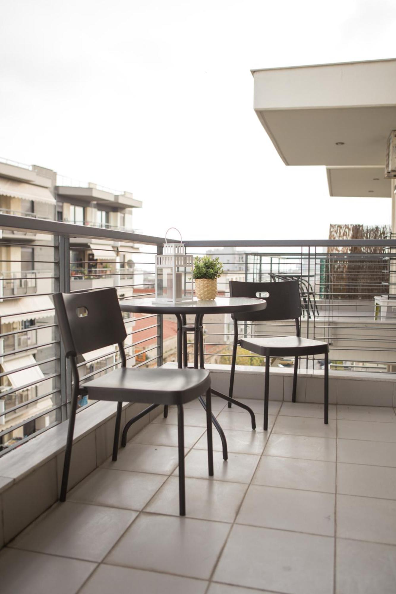One-Bedroom Apartment - Photo 14