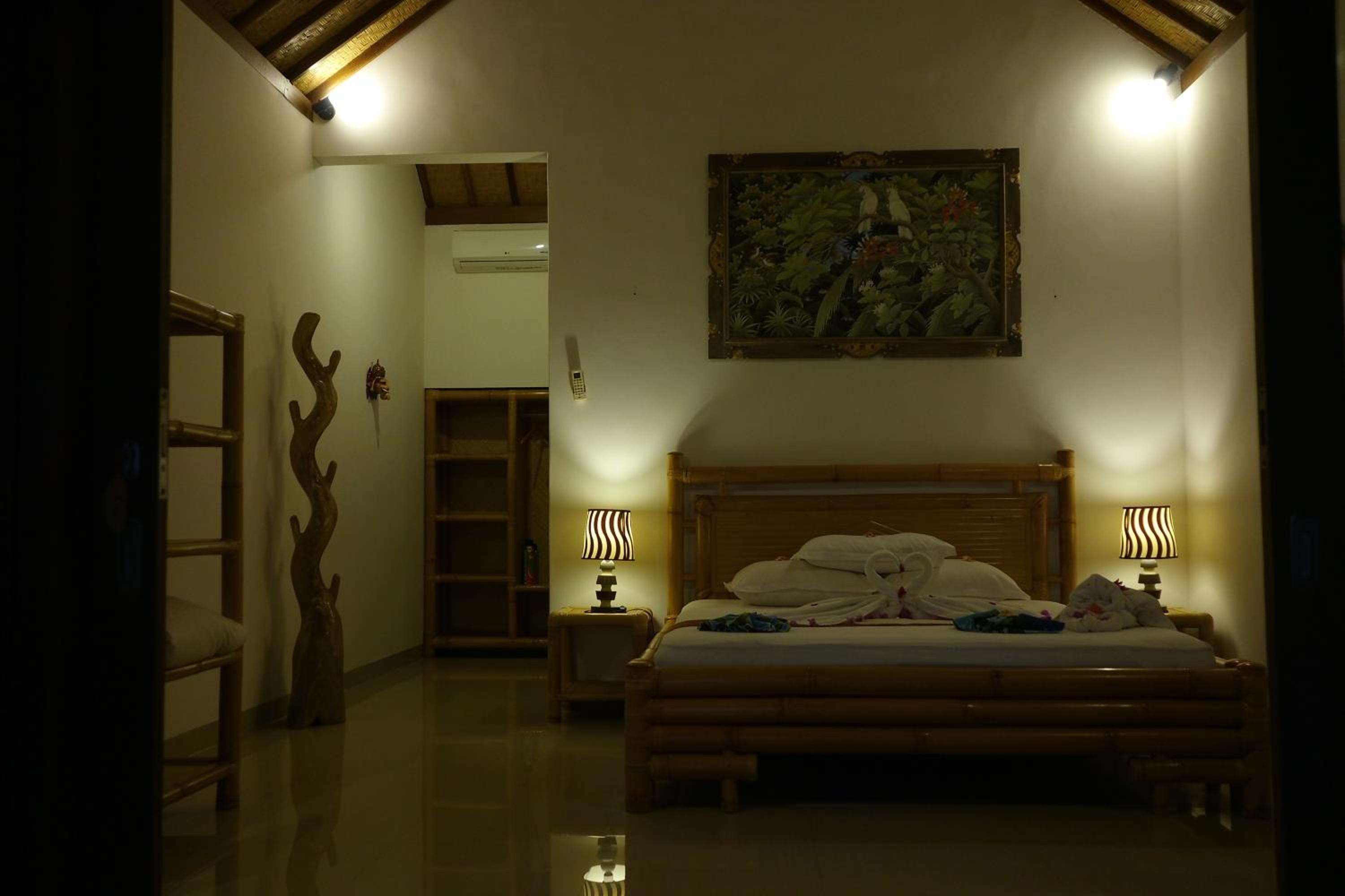 Double Room - Photo 7