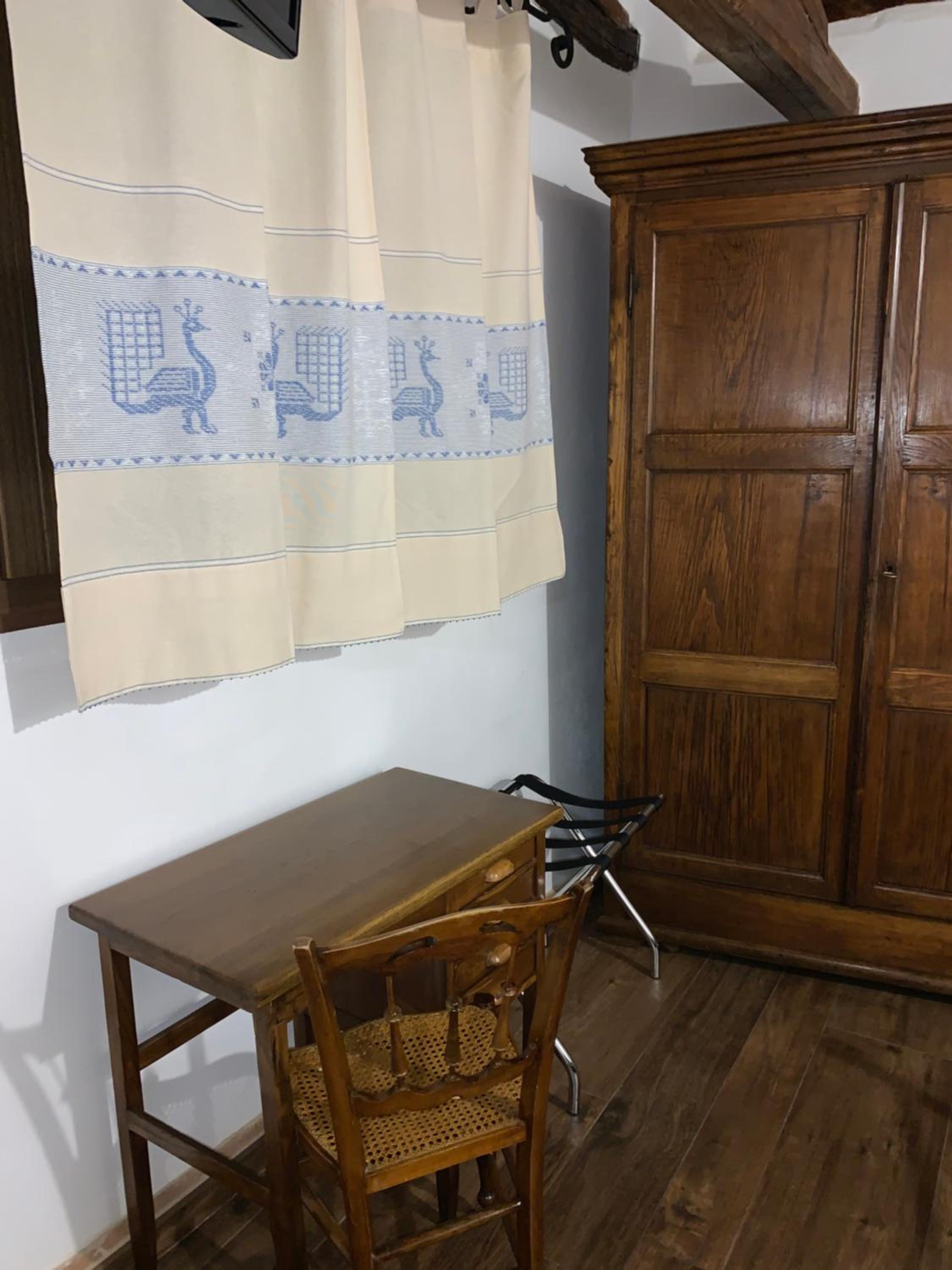 King Room with Mountain View photo 1