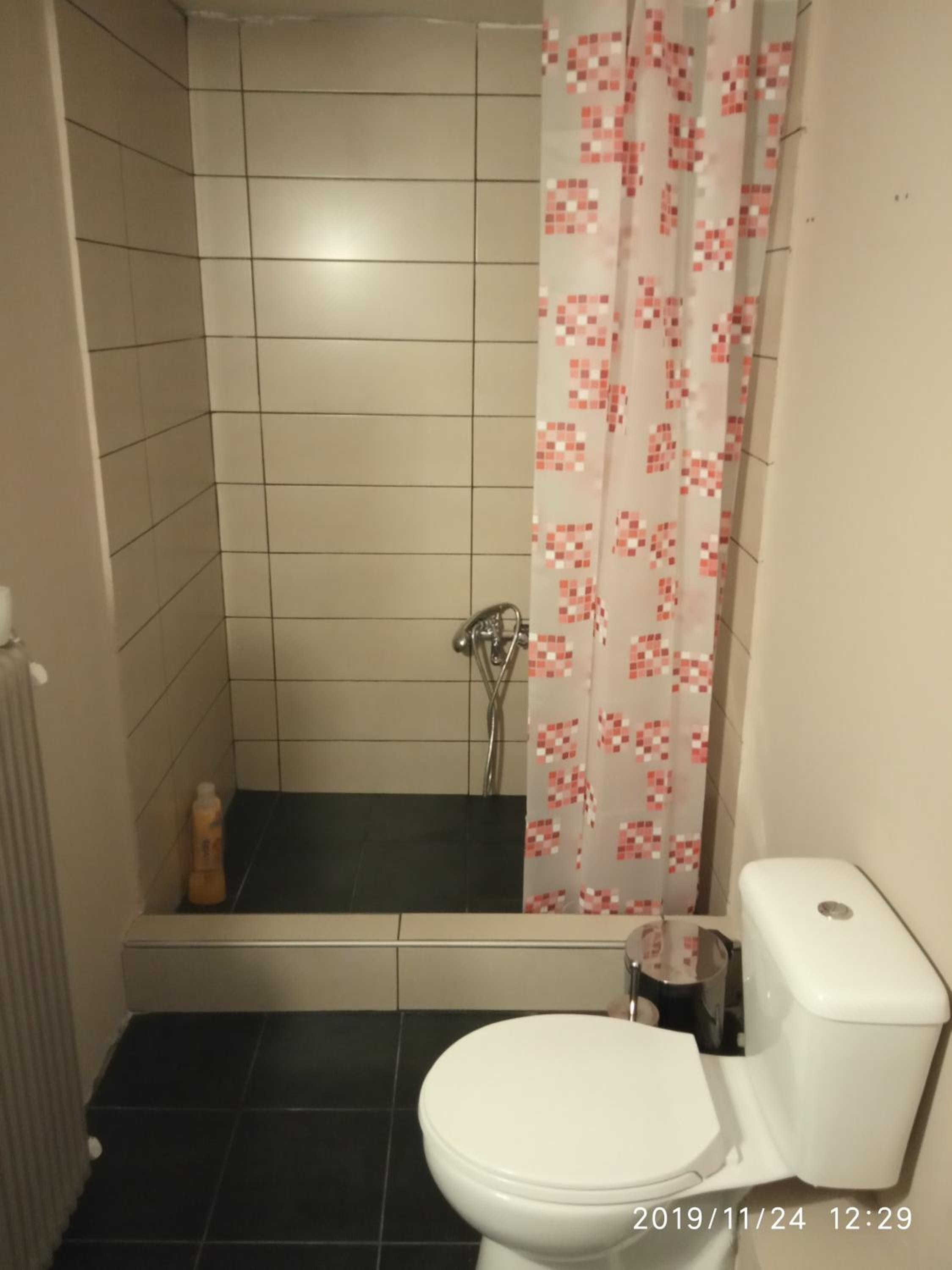 Two-Bedroom Apartment - Photo 18
