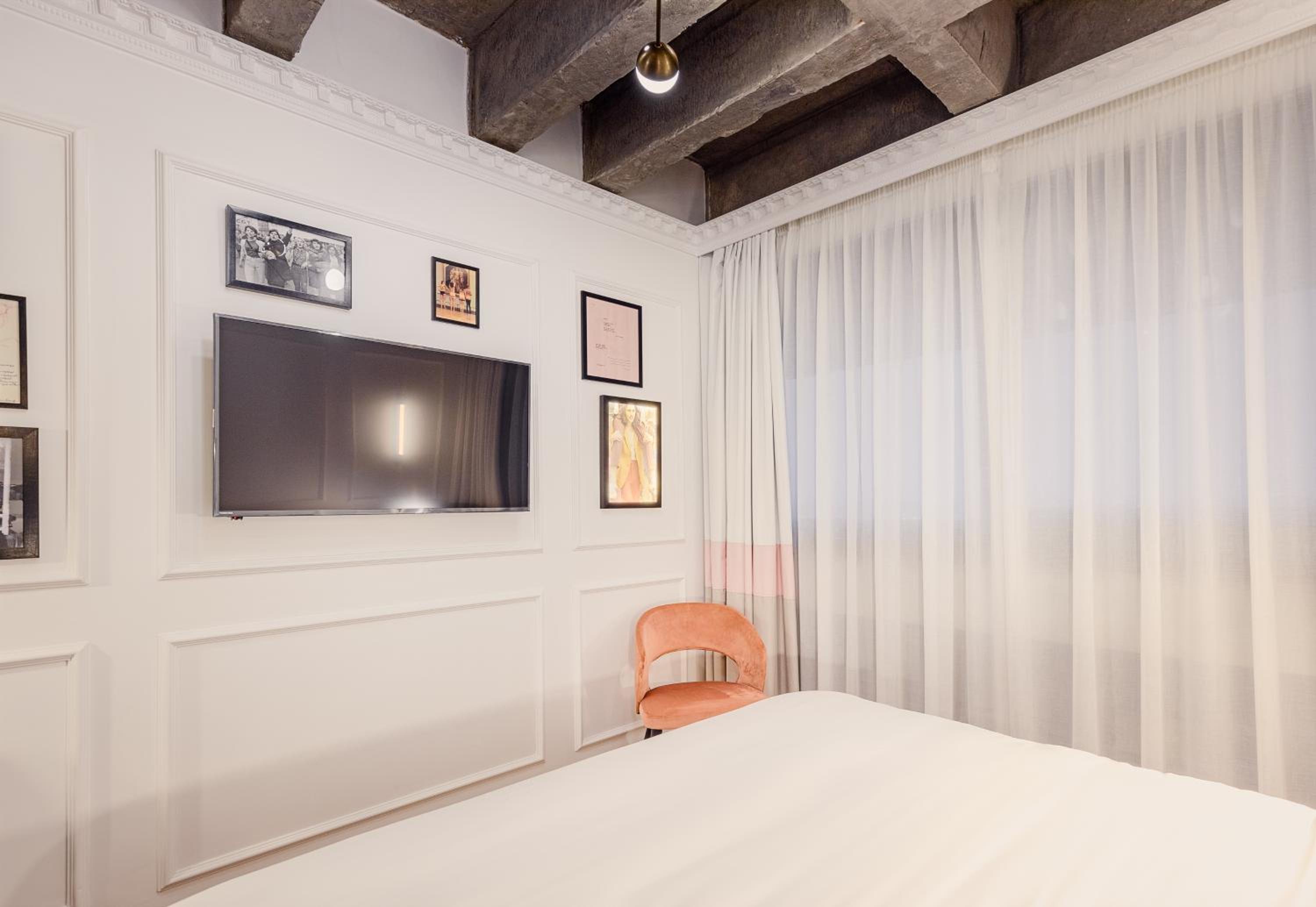 Urban Room - Photo 6