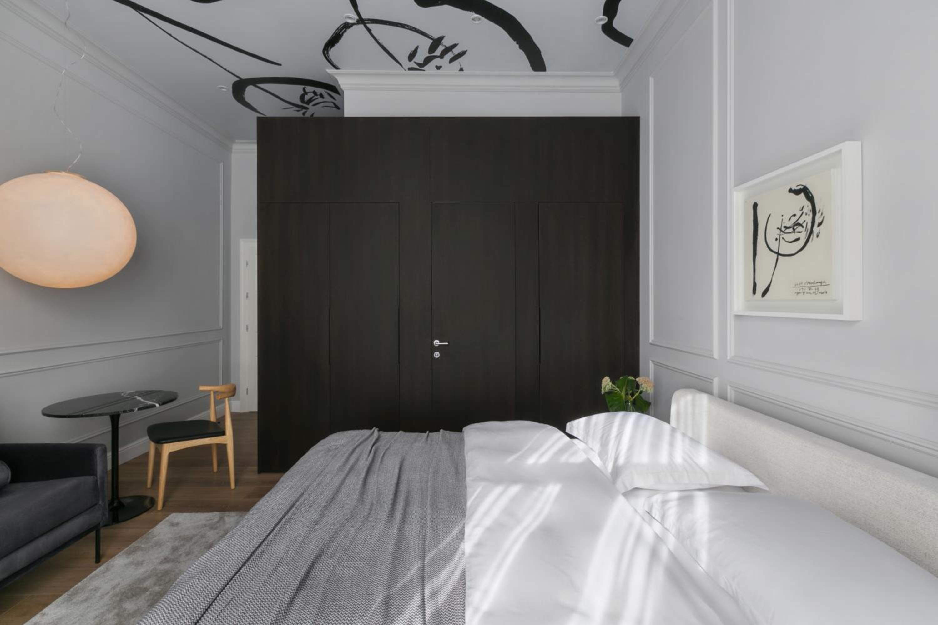 Studio Apartment - Photo 4