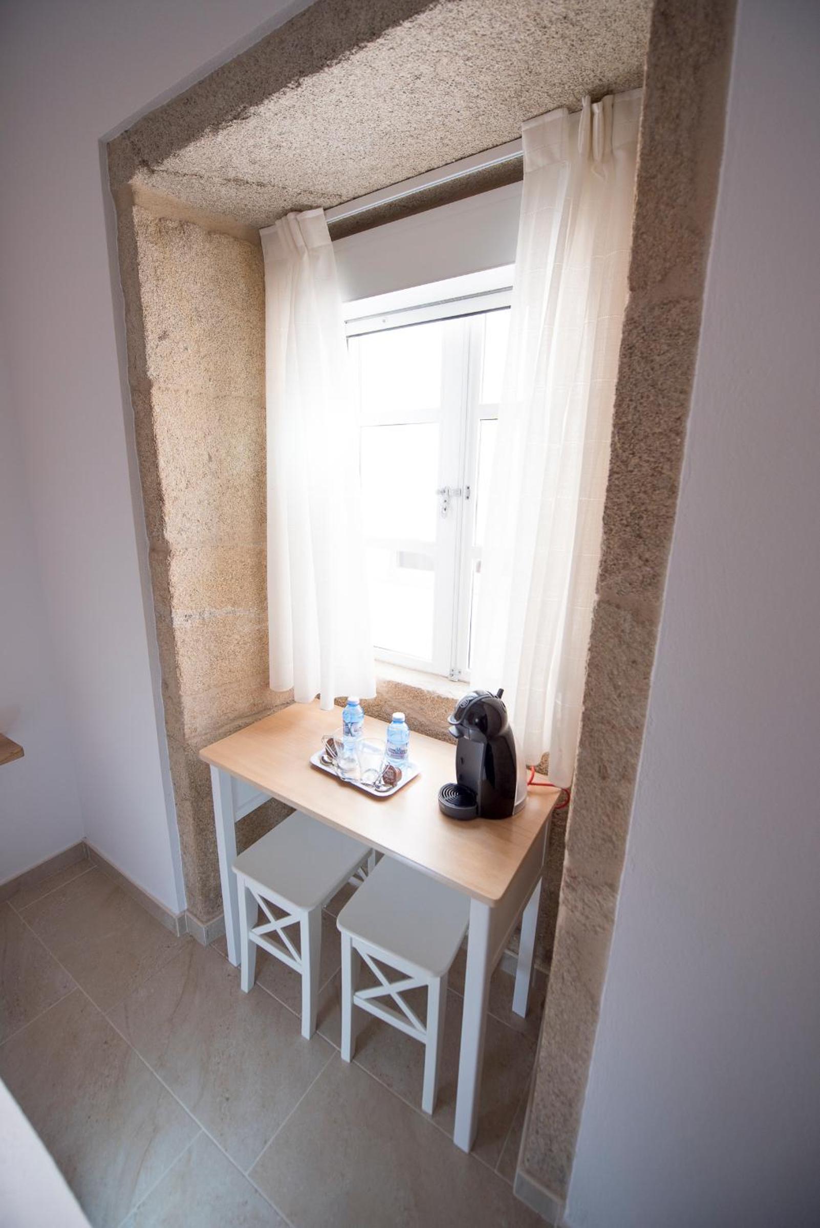 Standard Double Room - Photo 6