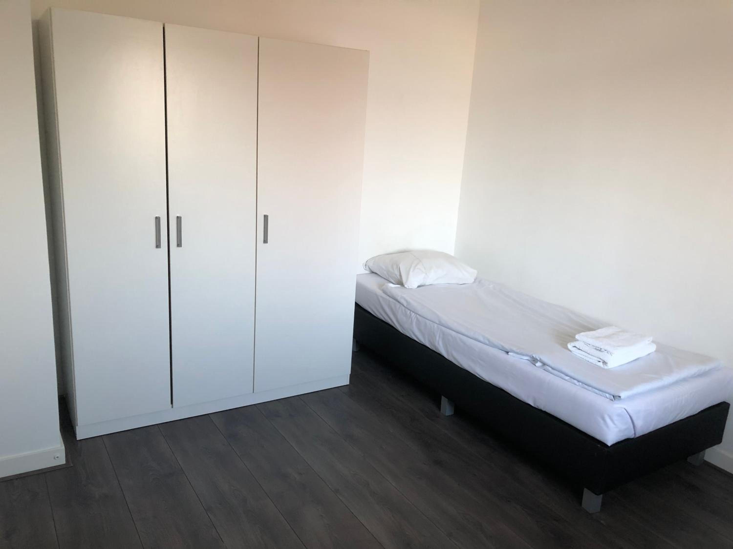 Apartment photo 2