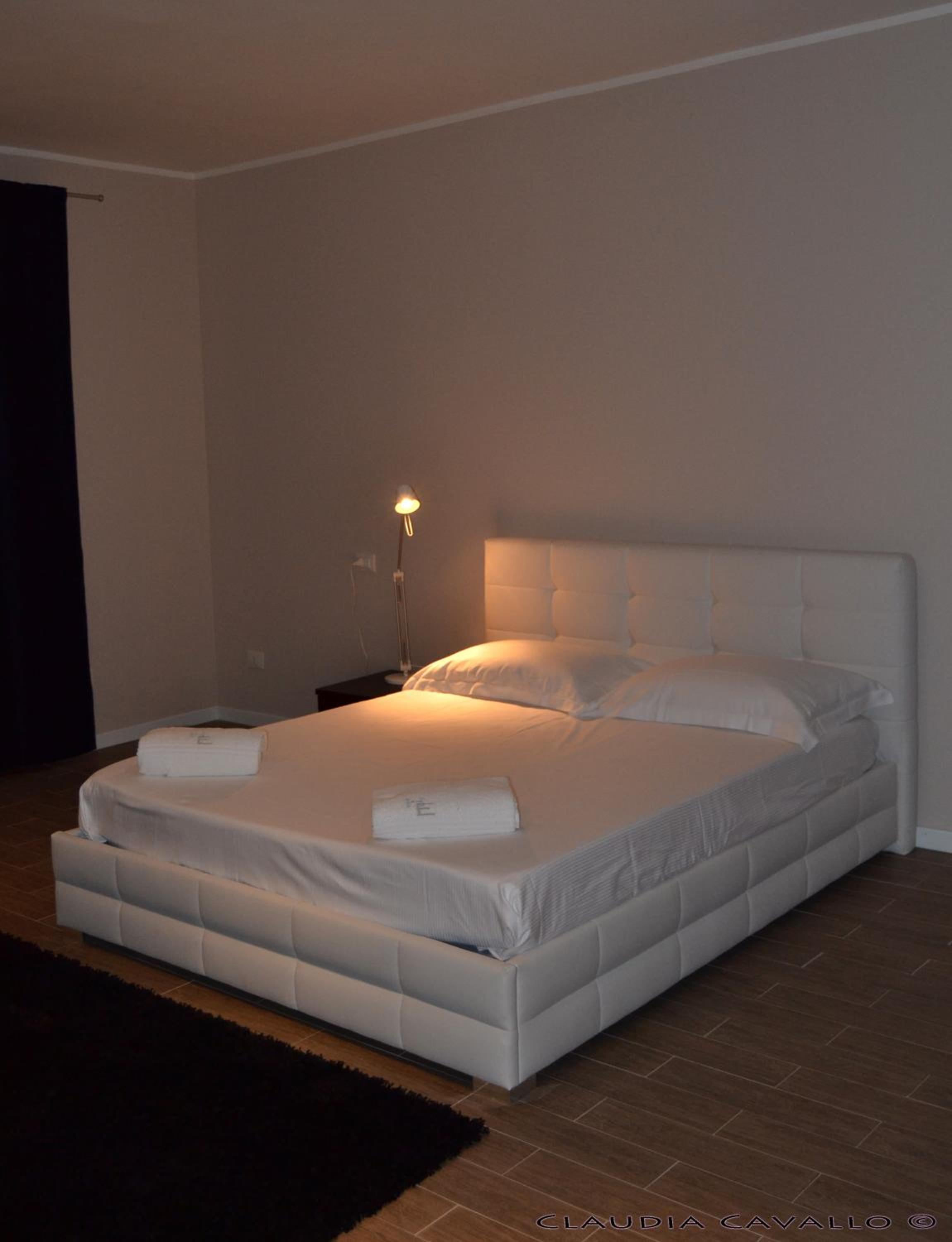 Double Room - Photo 6
