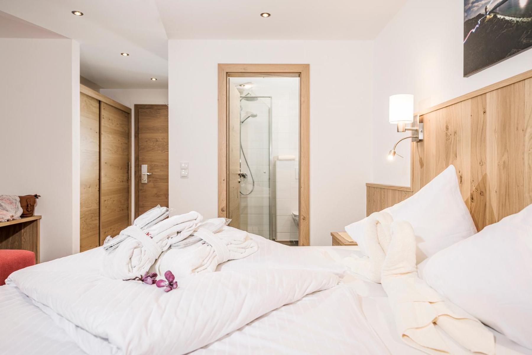 Double Room - Photo 4
