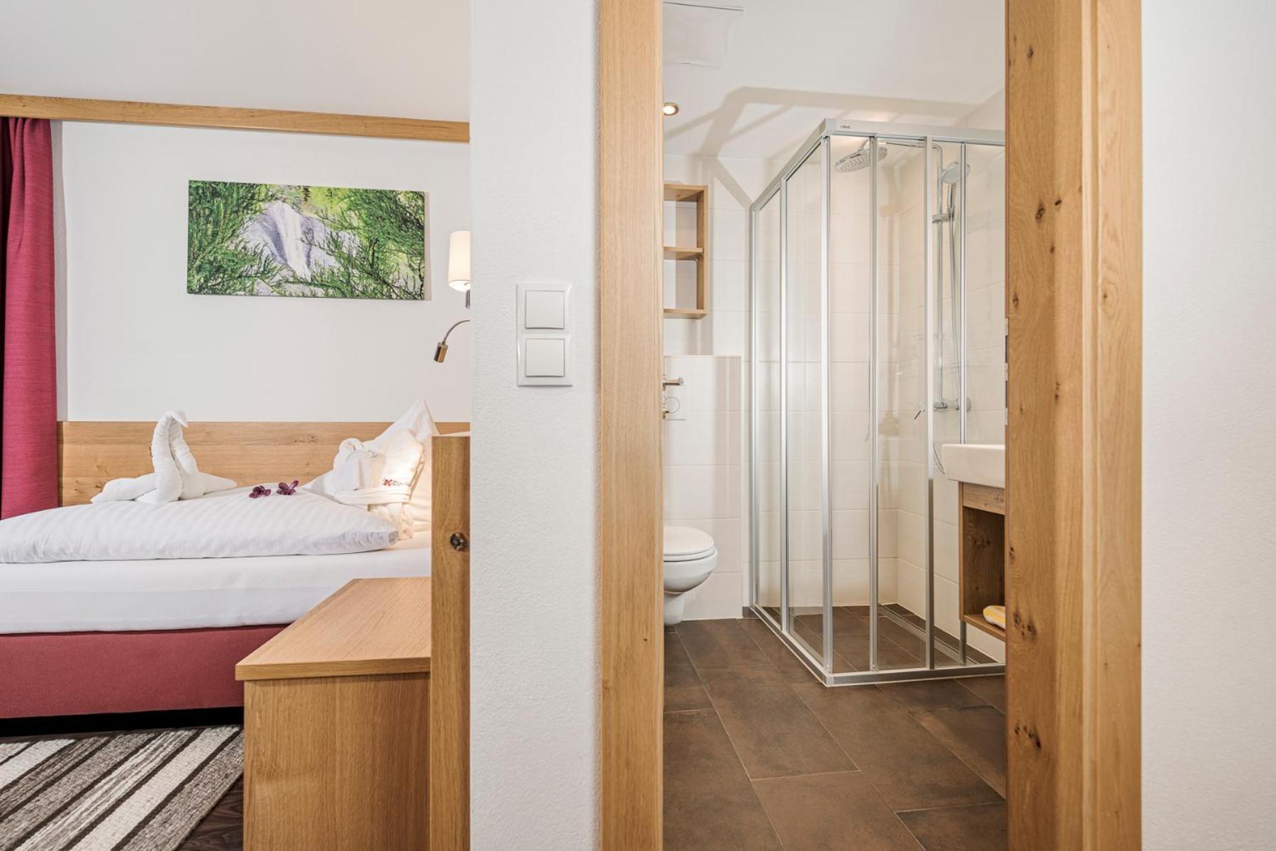Single Room photo 2