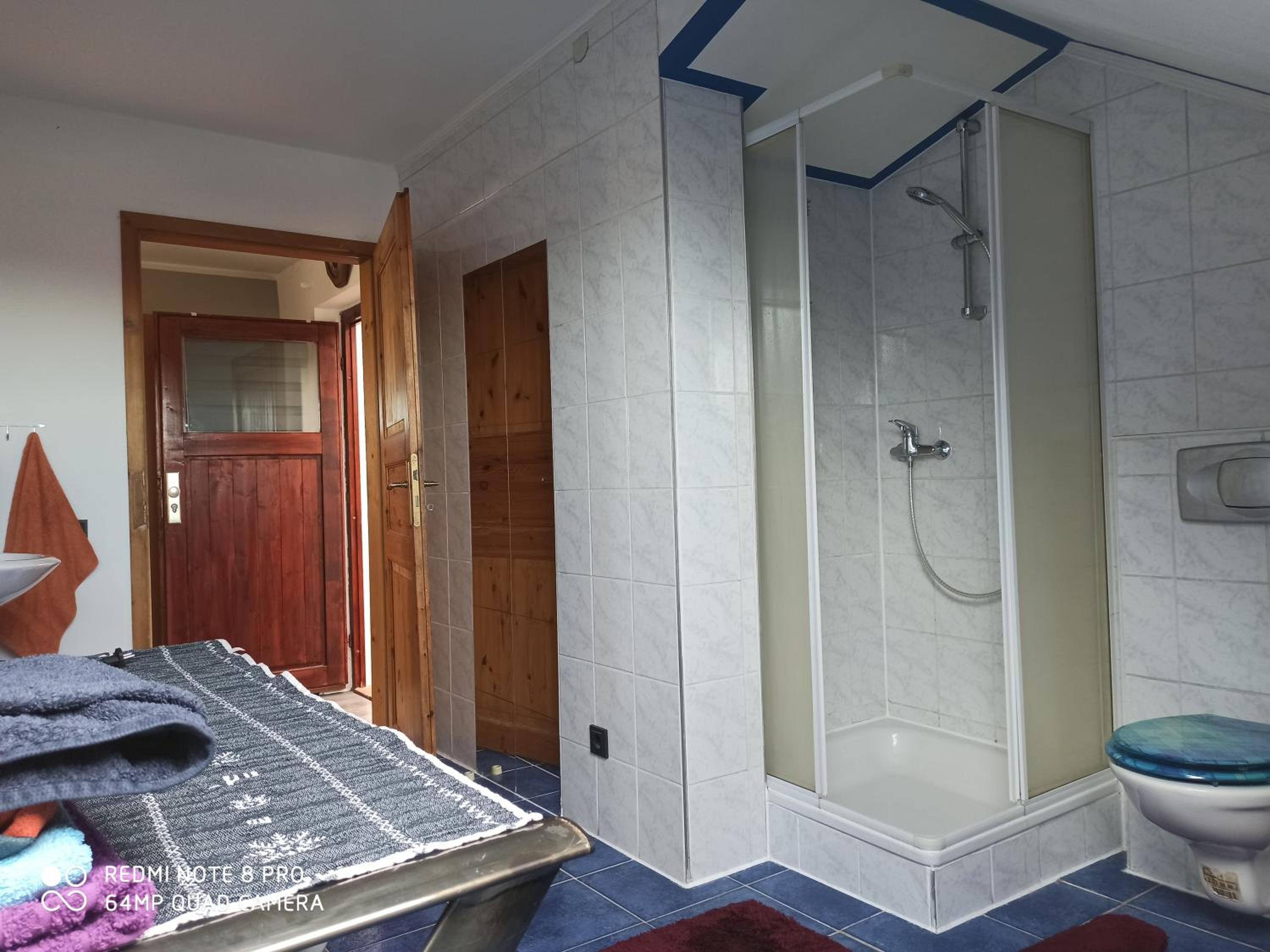 Two-Bedroom Apartment - Photo 10