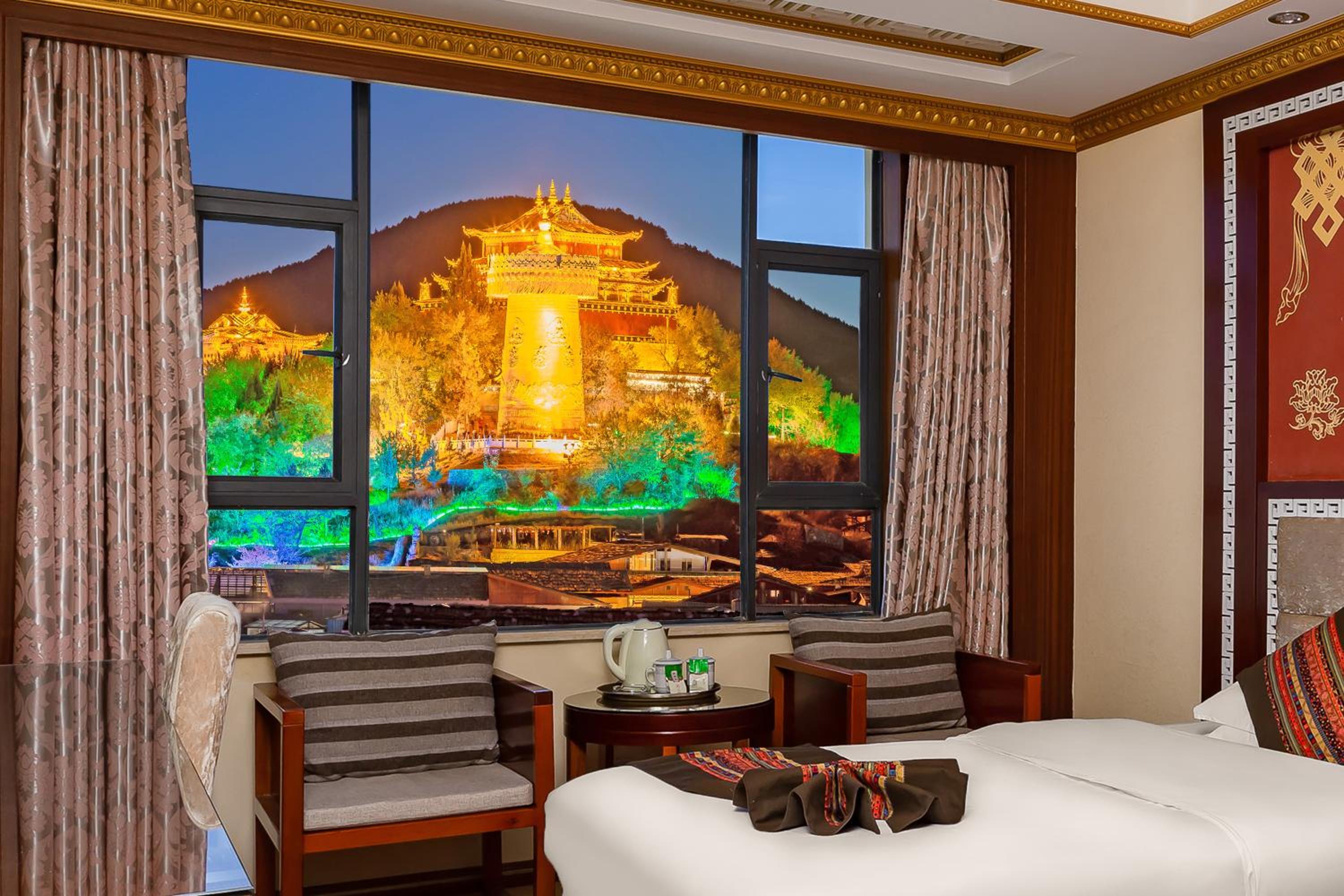Twin Room with Mountain View photo 2