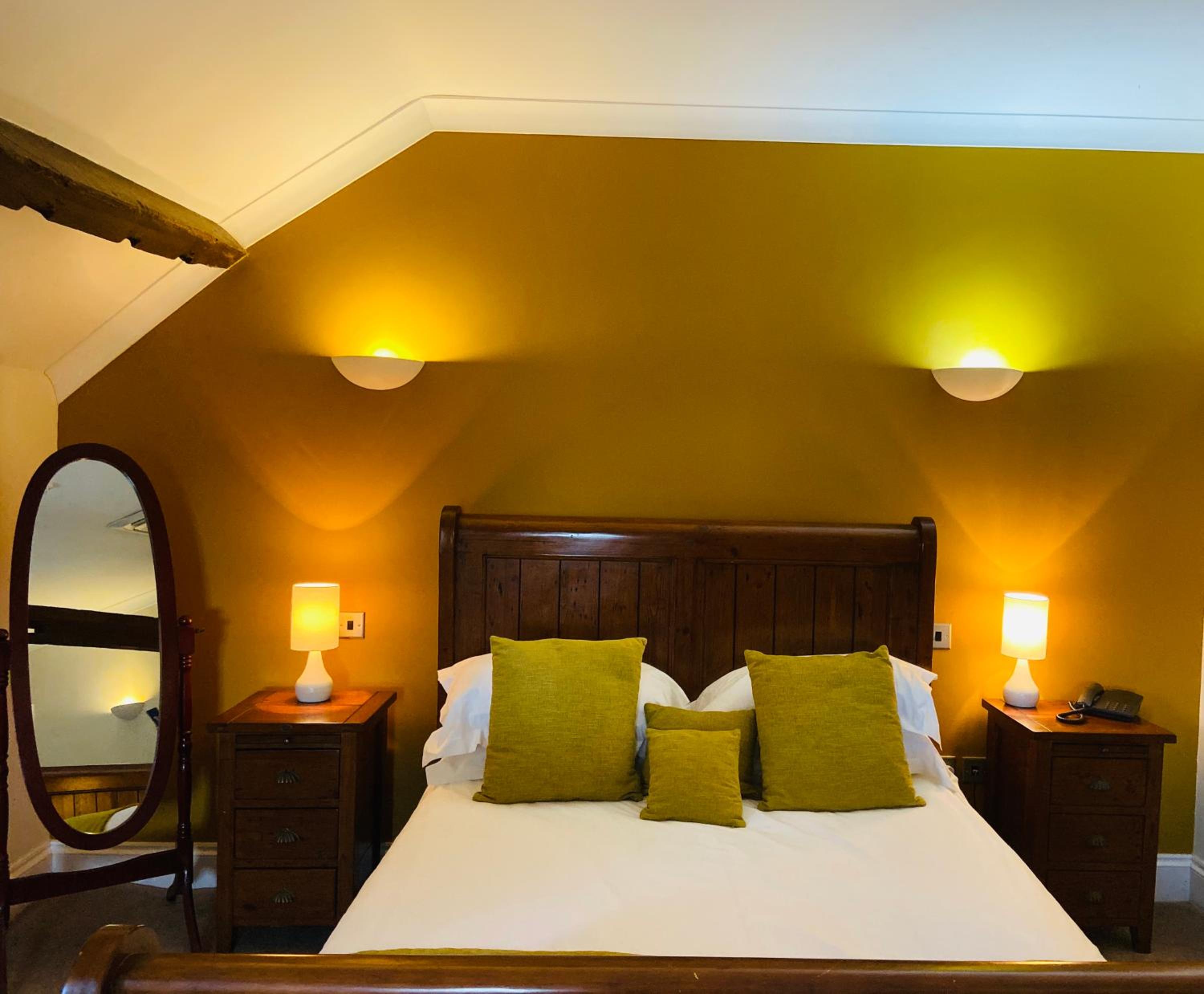 Superior King Suite