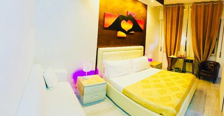 Double Room with Balcony (3 Adults)