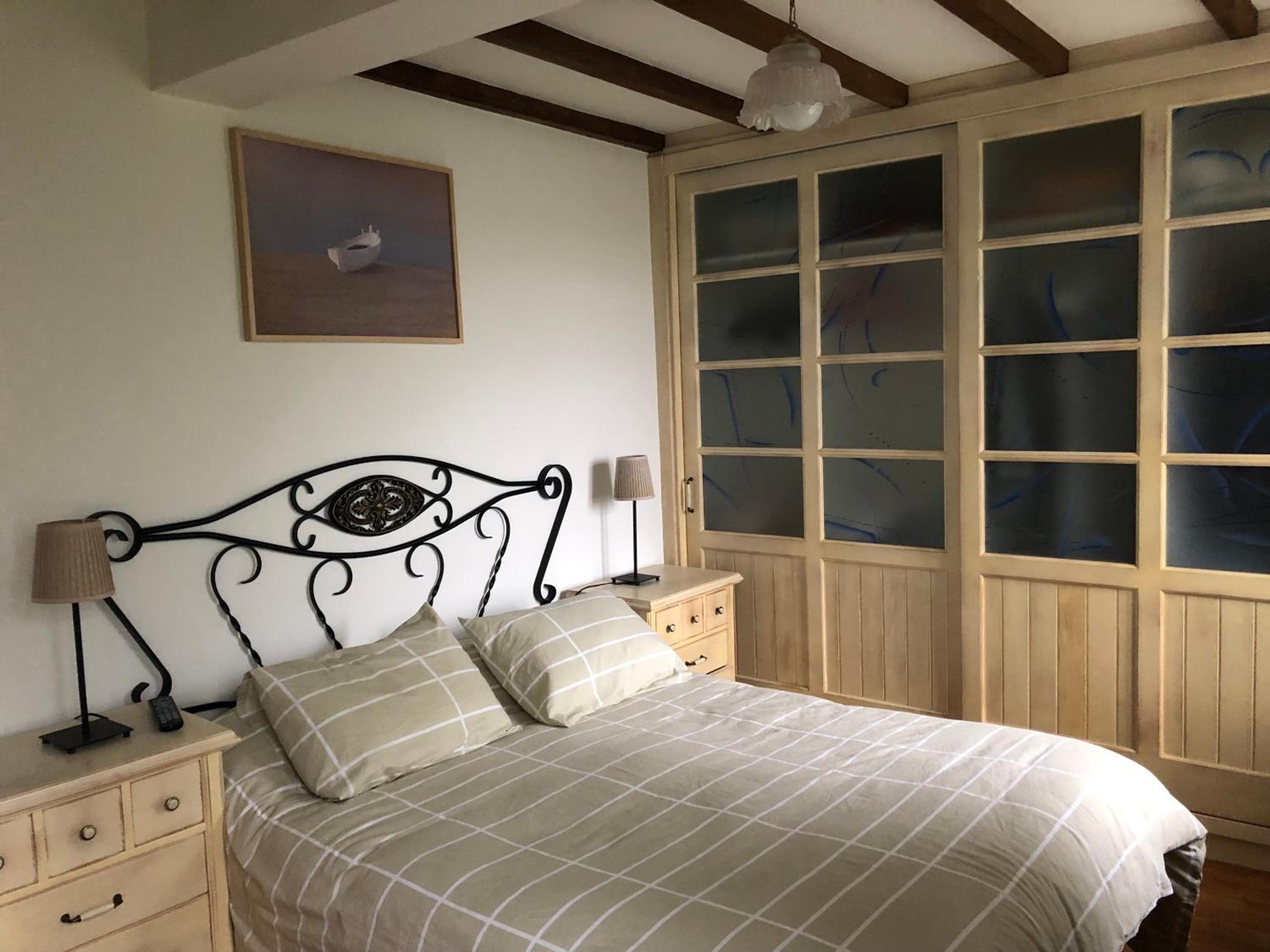 Three-Bedroom House - Photo 41