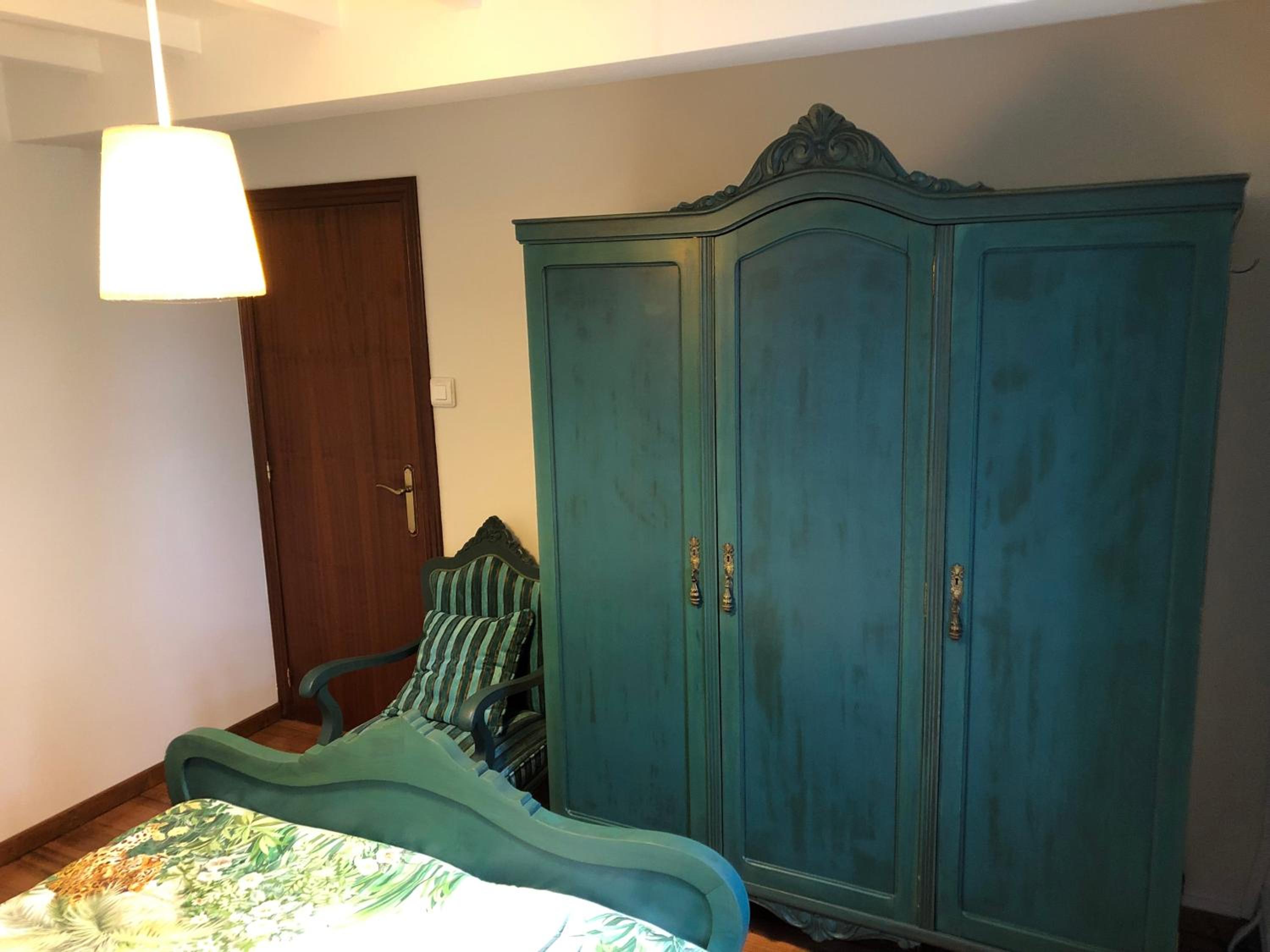 Three-Bedroom House - Photo 33