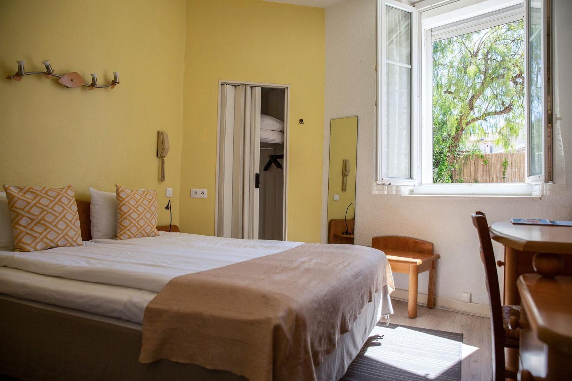 Standard Double Room photo 1