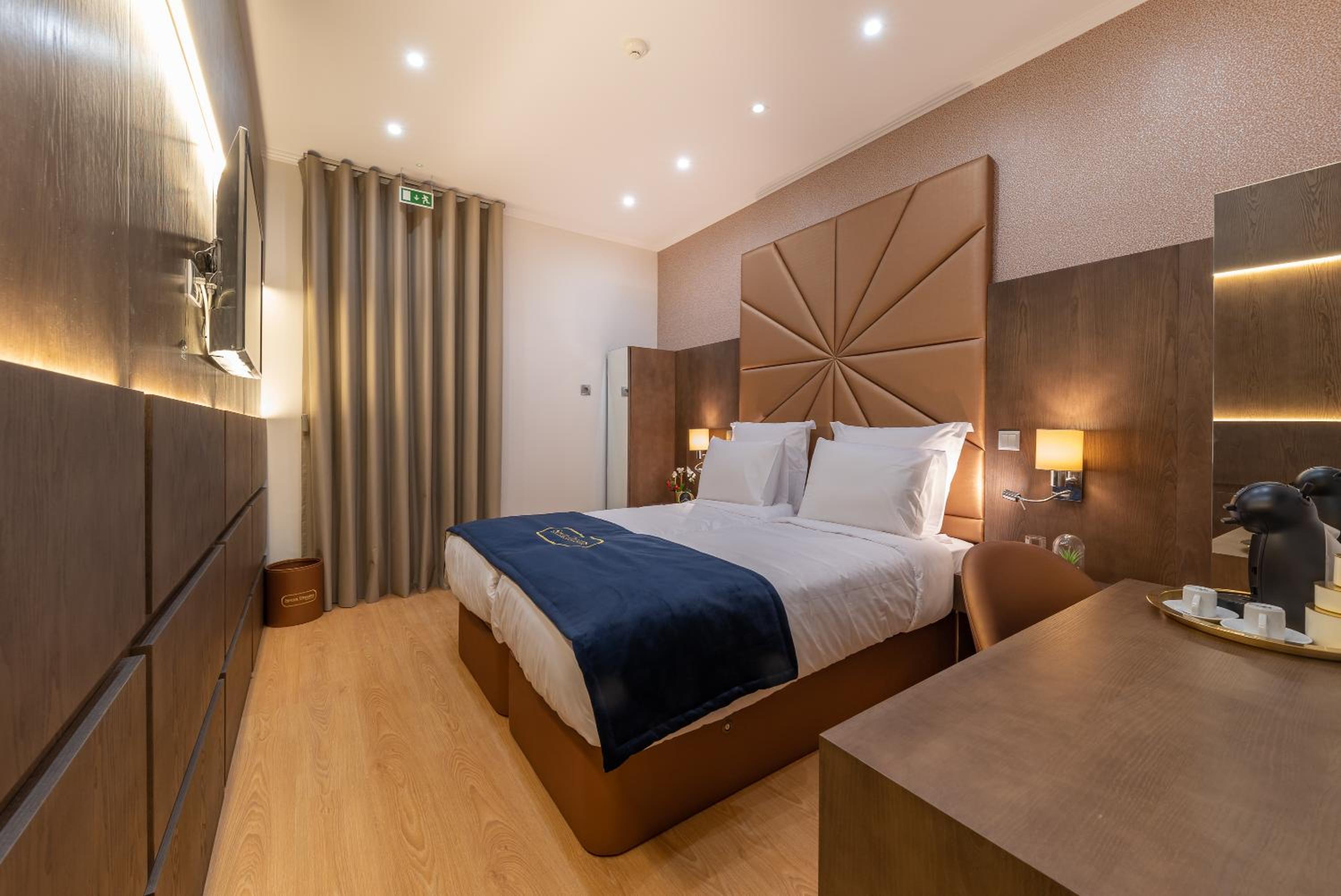 Superior Double or Twin Room with Terrace - Photo 3