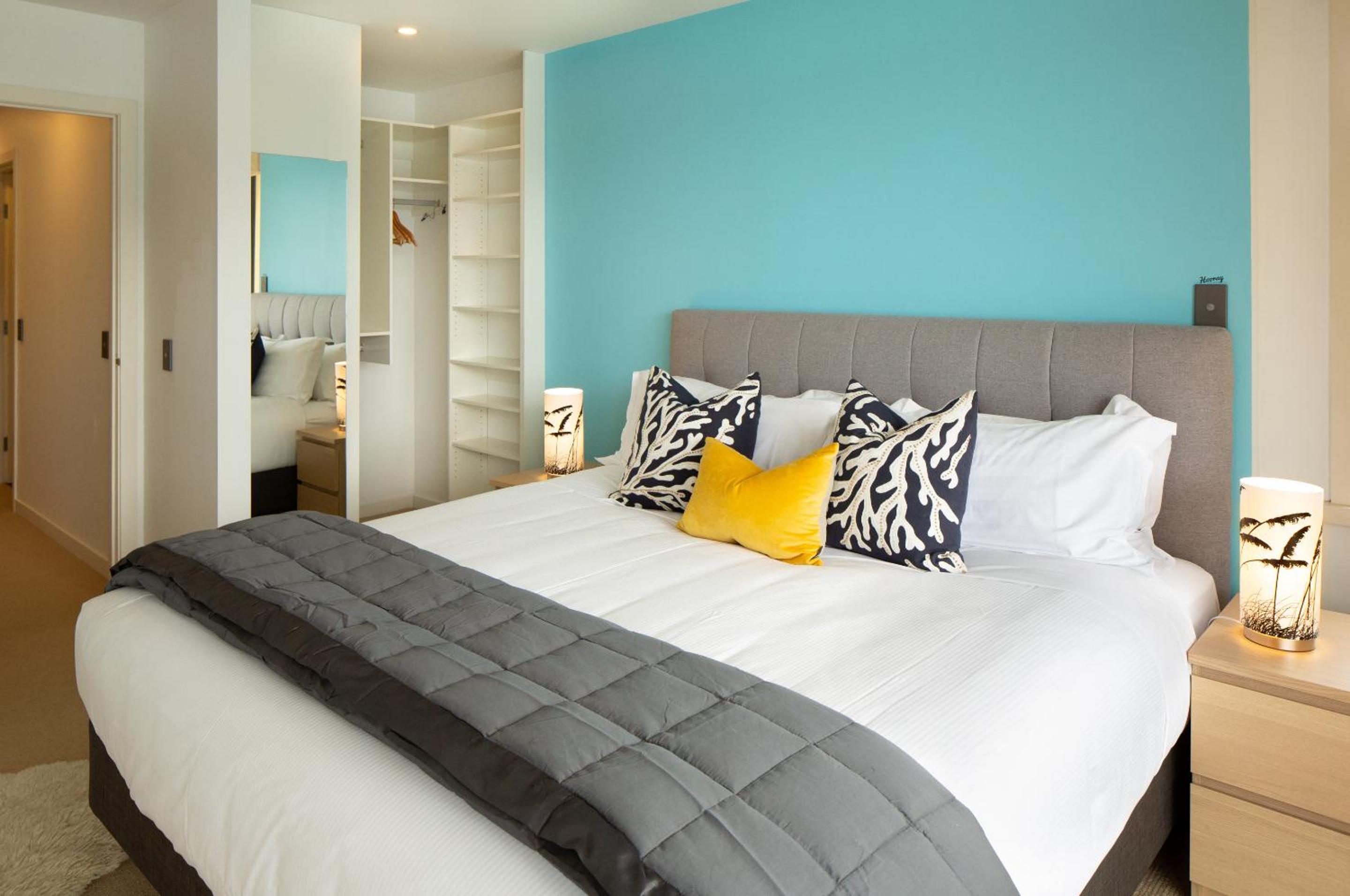 Lakeview Premium Two-Bedroom Villa - Photo 21