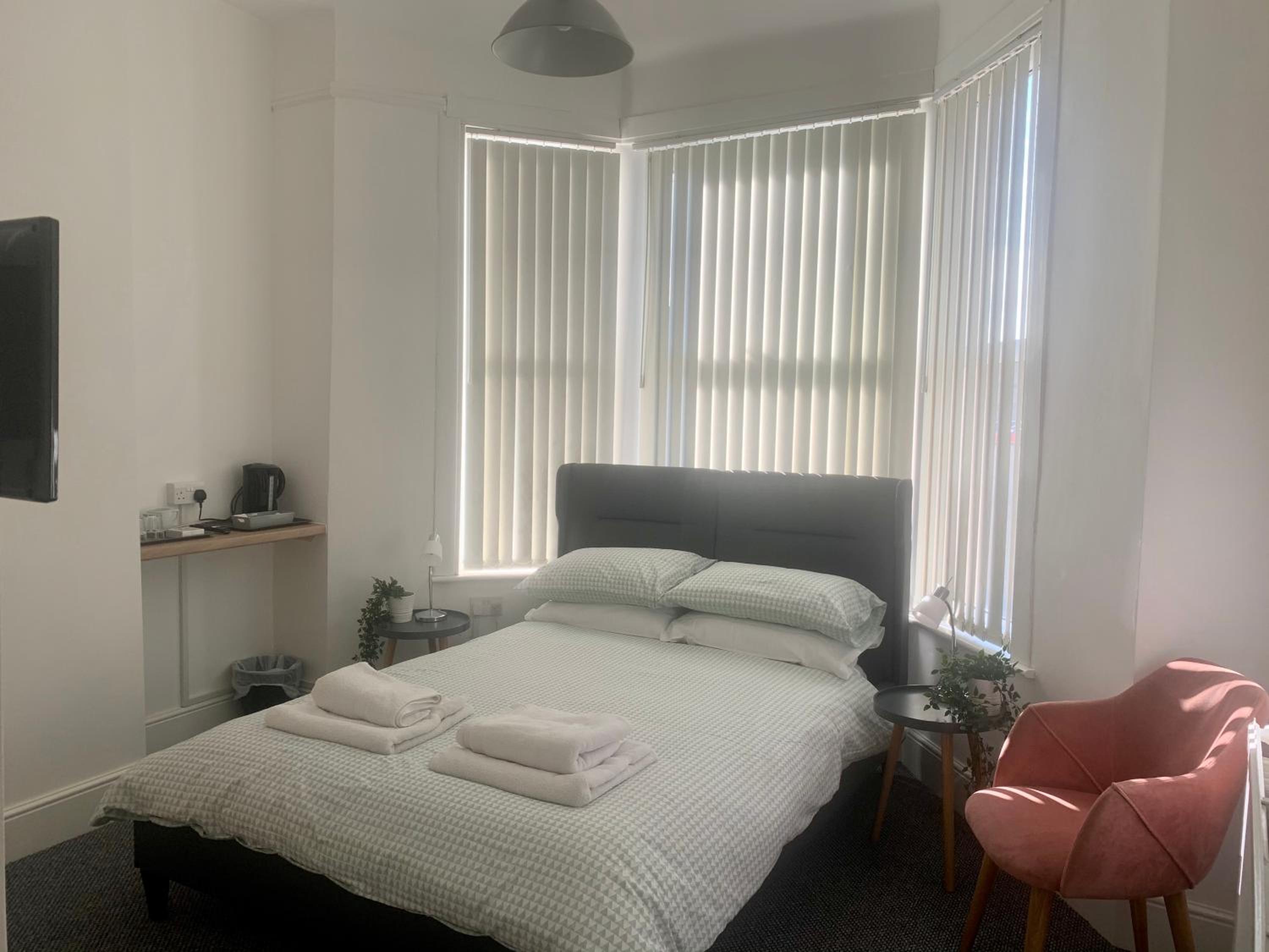 Double Room with Private Bathroom