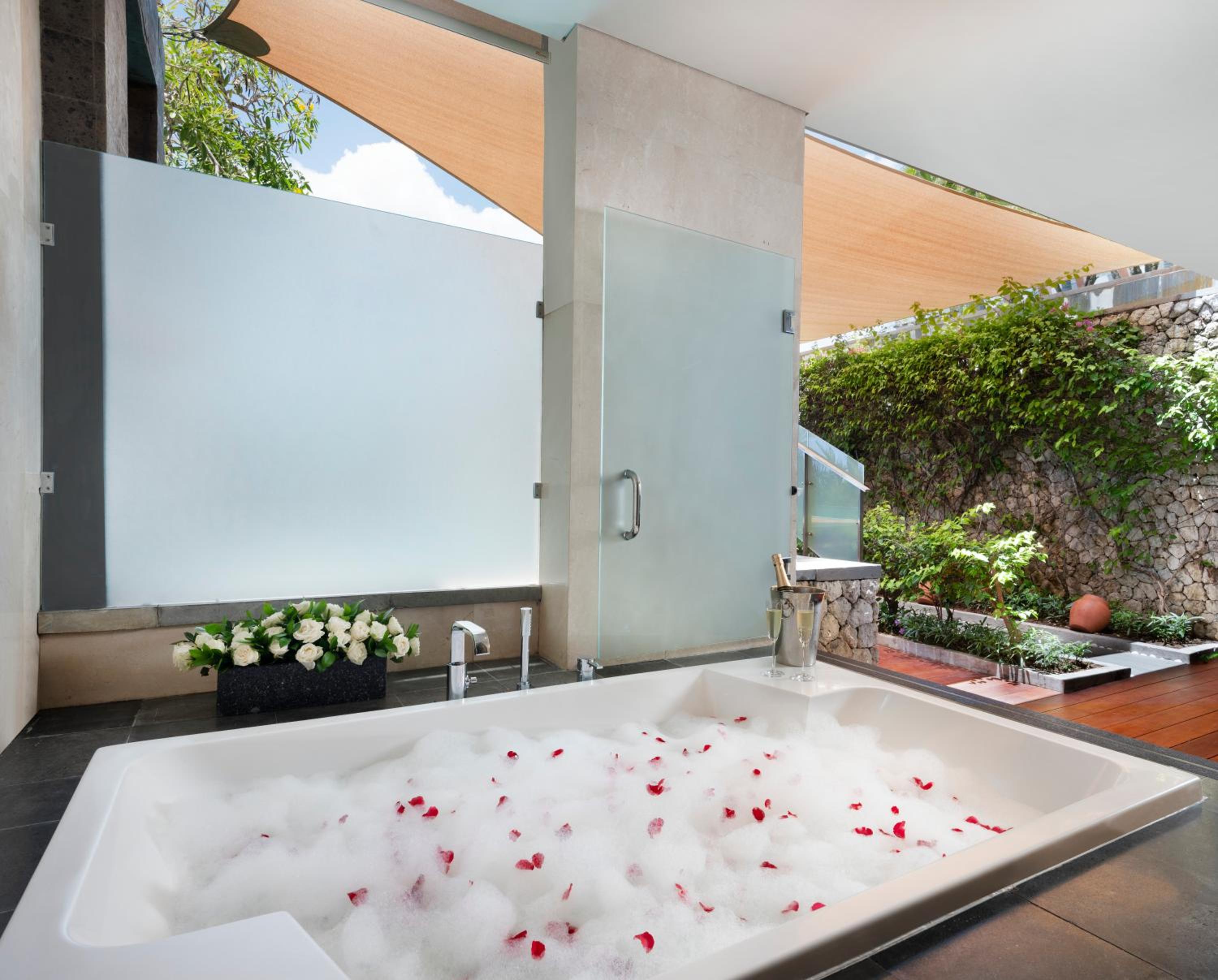  Three Bedroom Ocean Front Pool Villa with Free Benefits - Photo 3