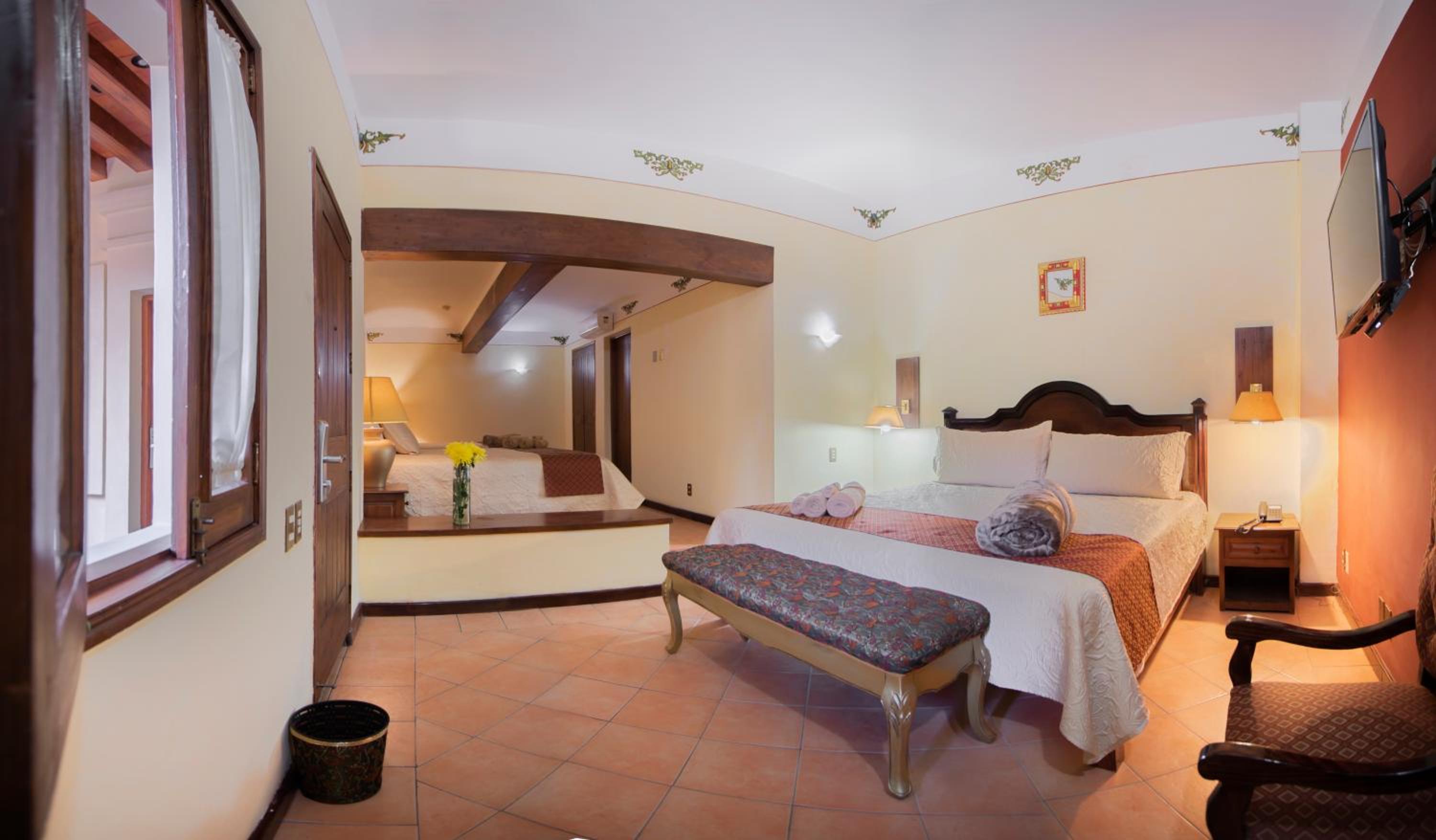 Deluxe Triple Room - Photo 17