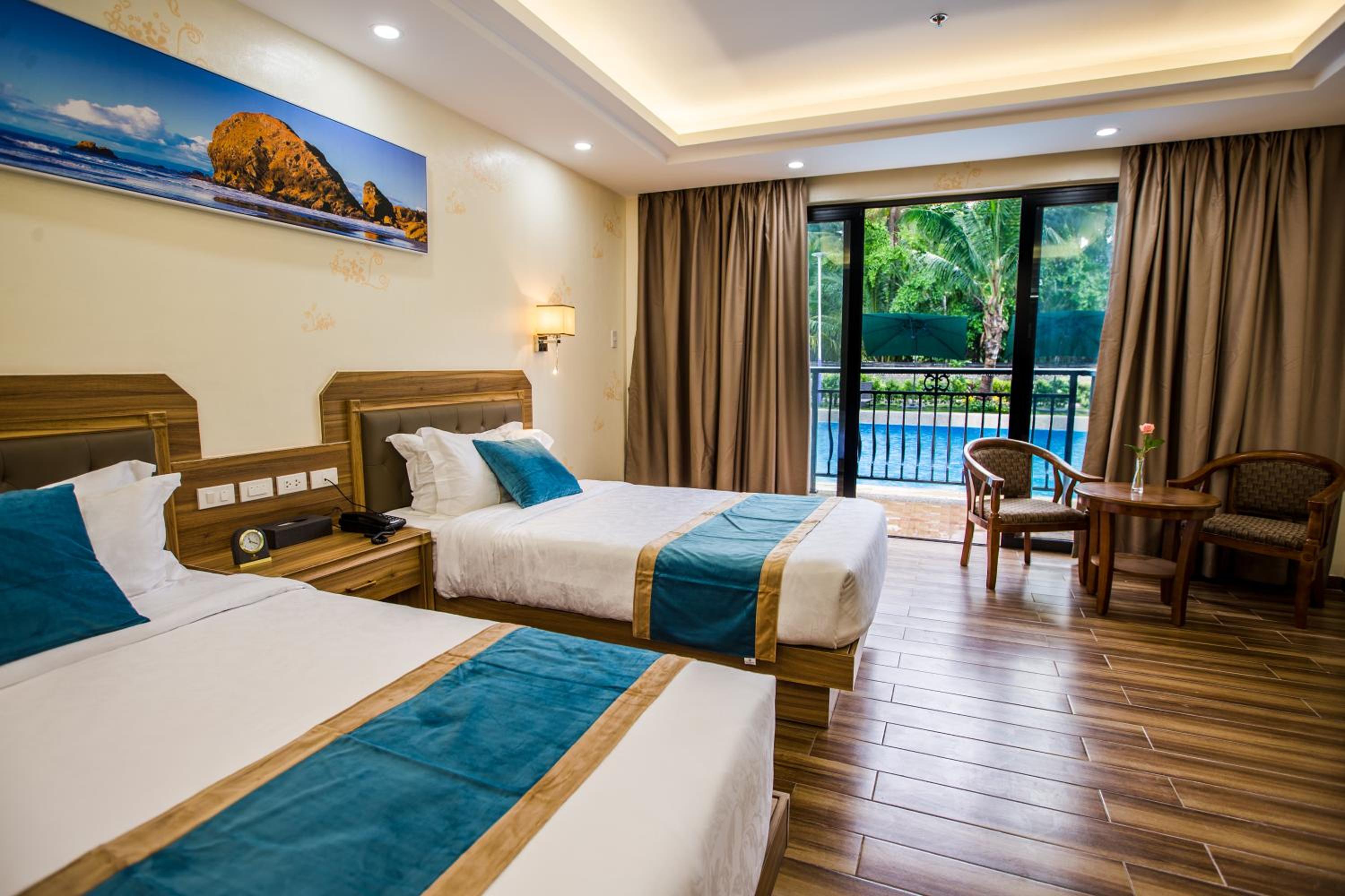 Double or Twin Room with Swimming Pool Access photo 1
