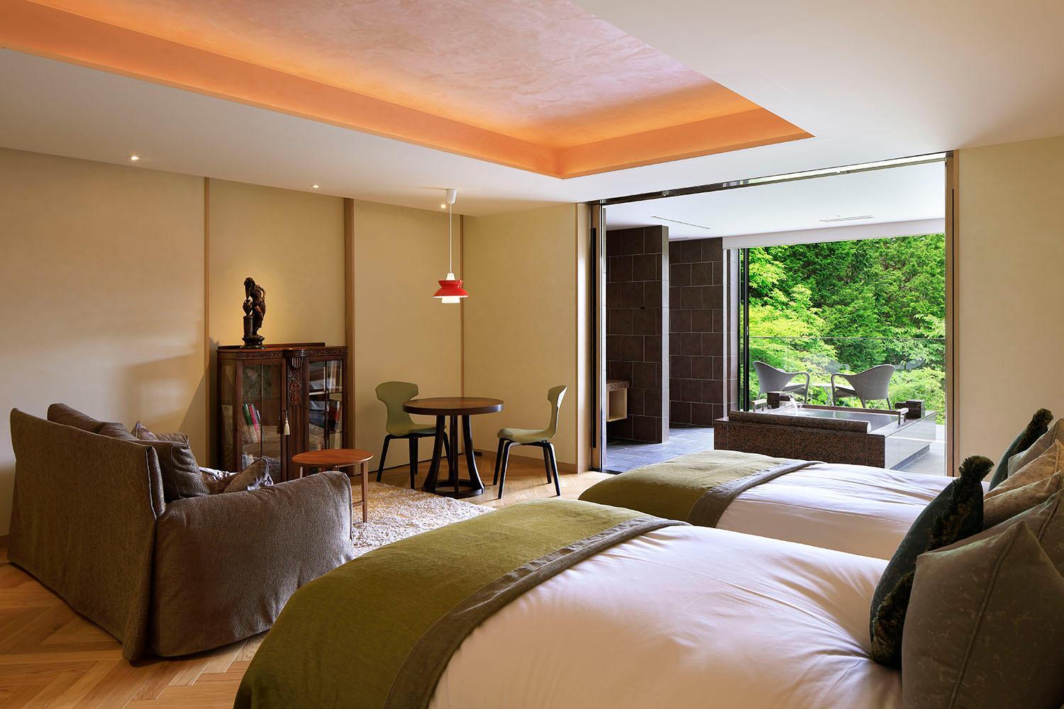 2F Deluxe Twin Room