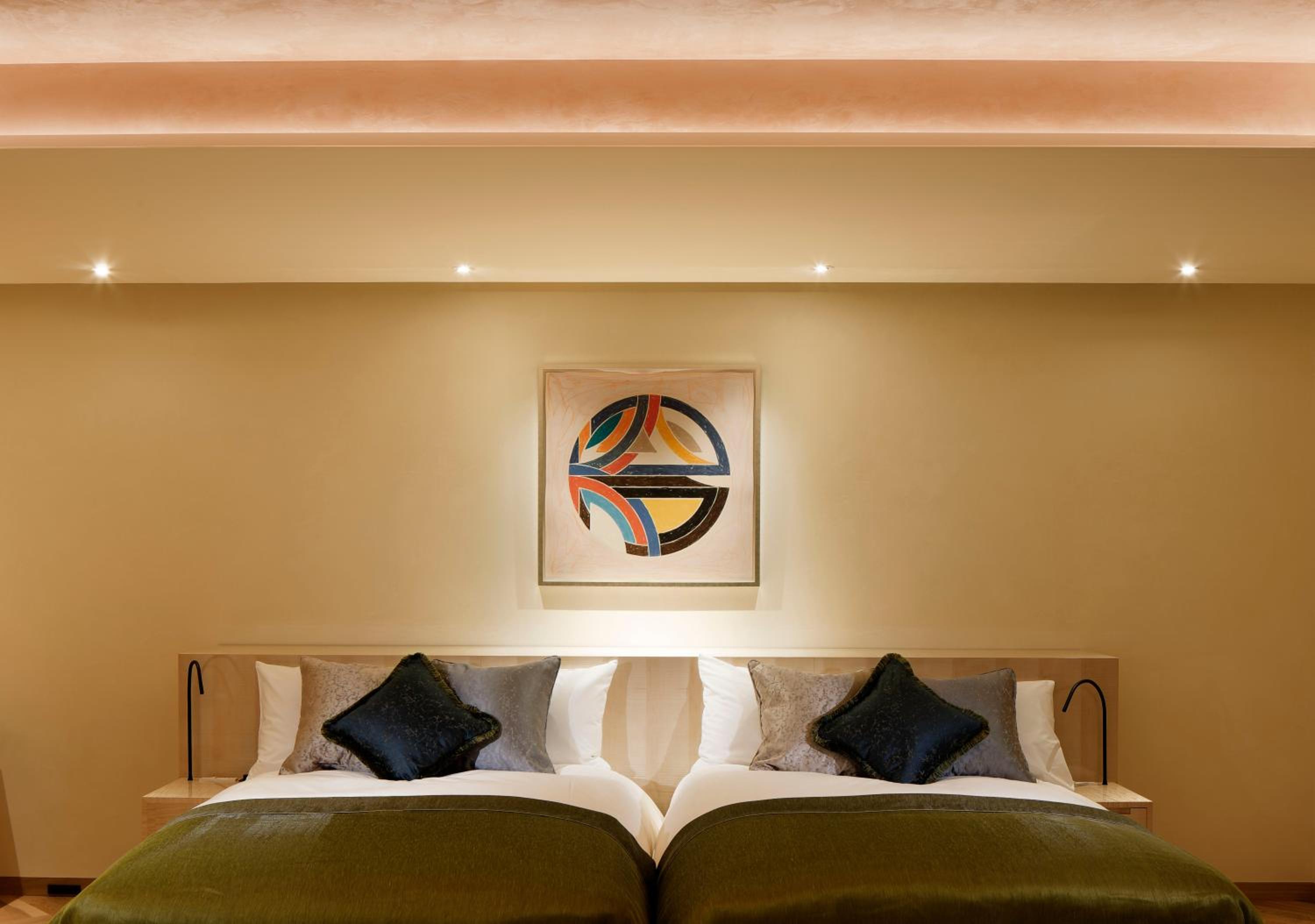 1F Deluxe Twin Room